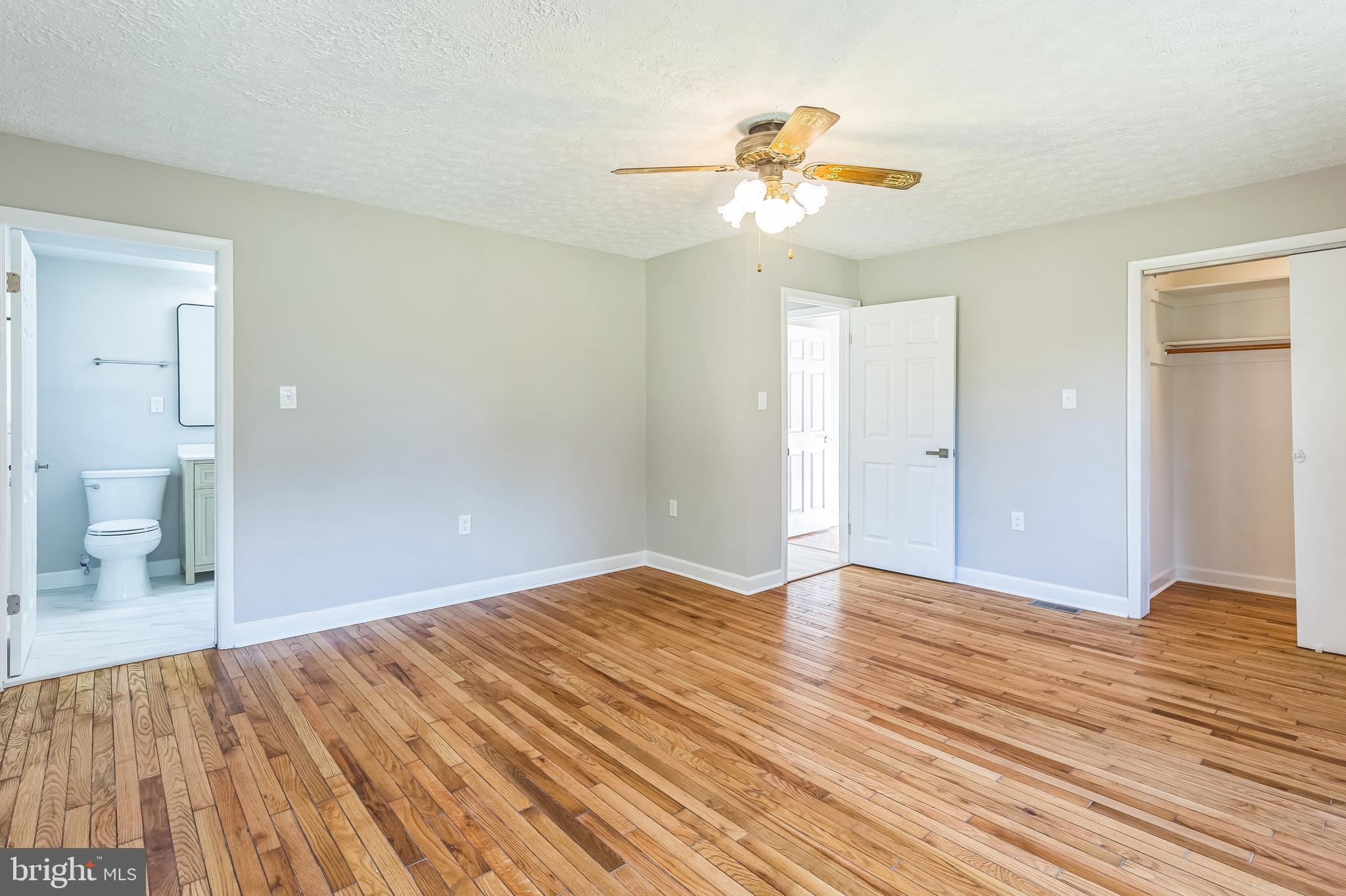 ARNON MEADOW - Residential