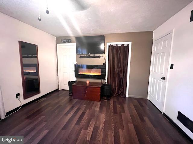 21 HEIGHTS COURT