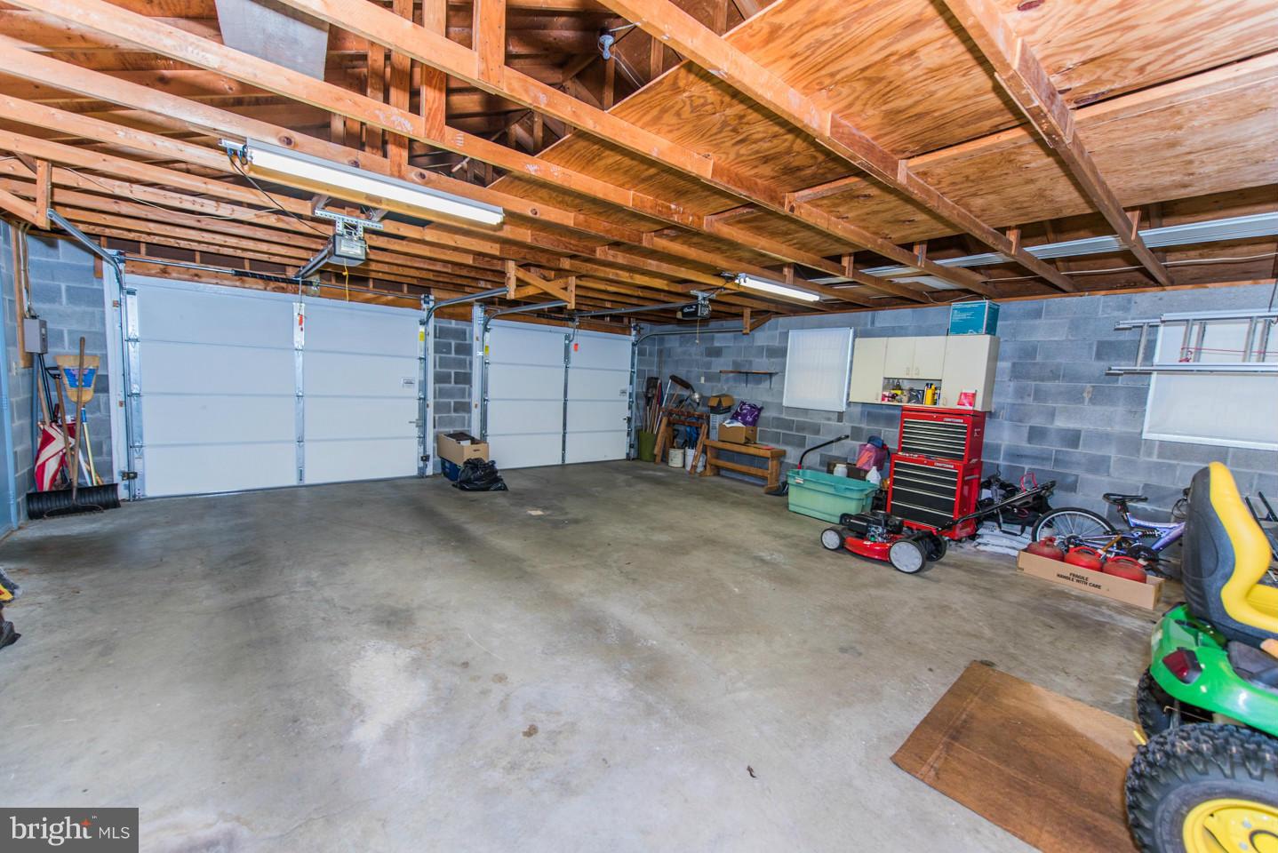 DENT HILL - Residential