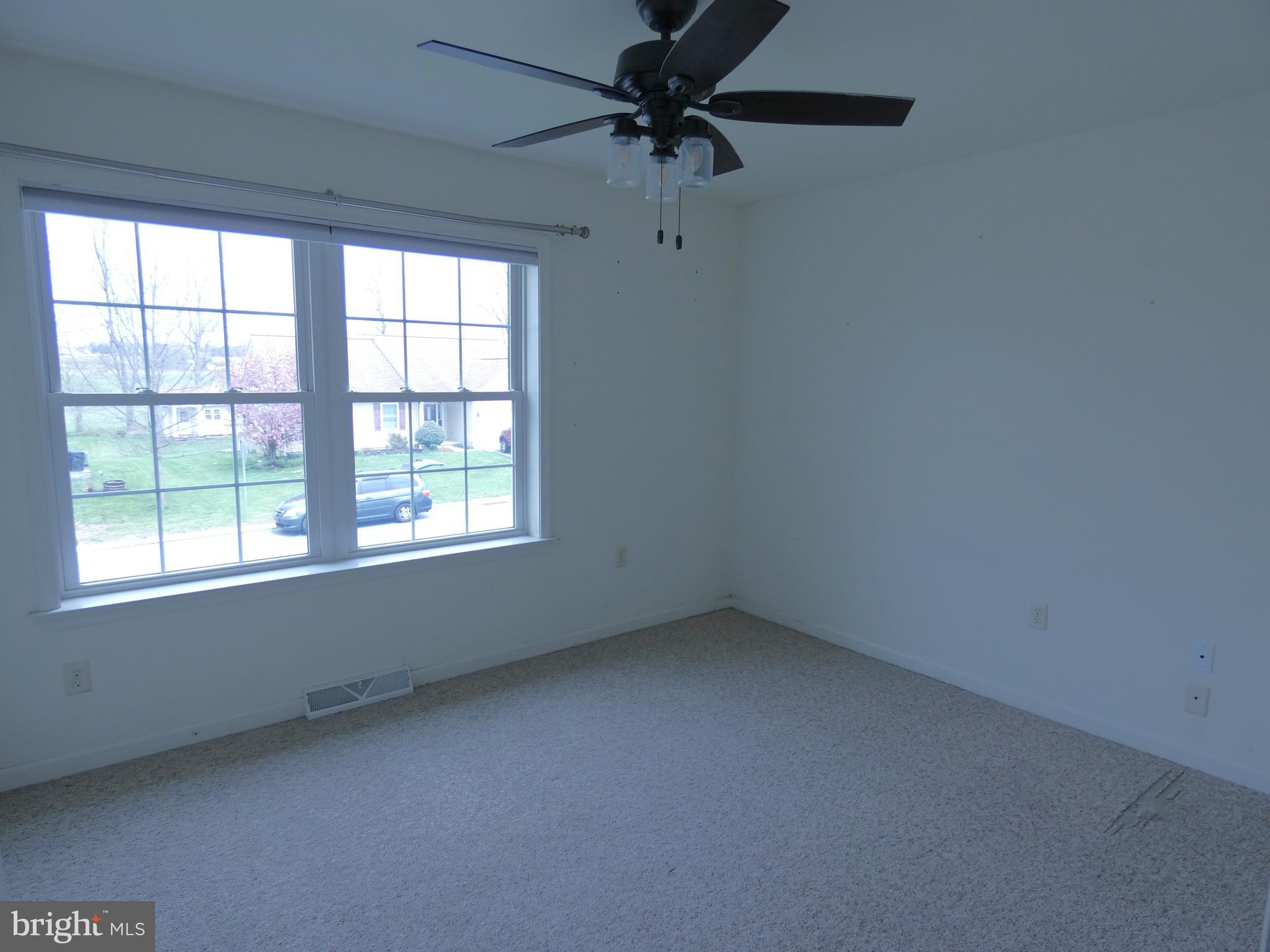 MYERSTOWN - Residential