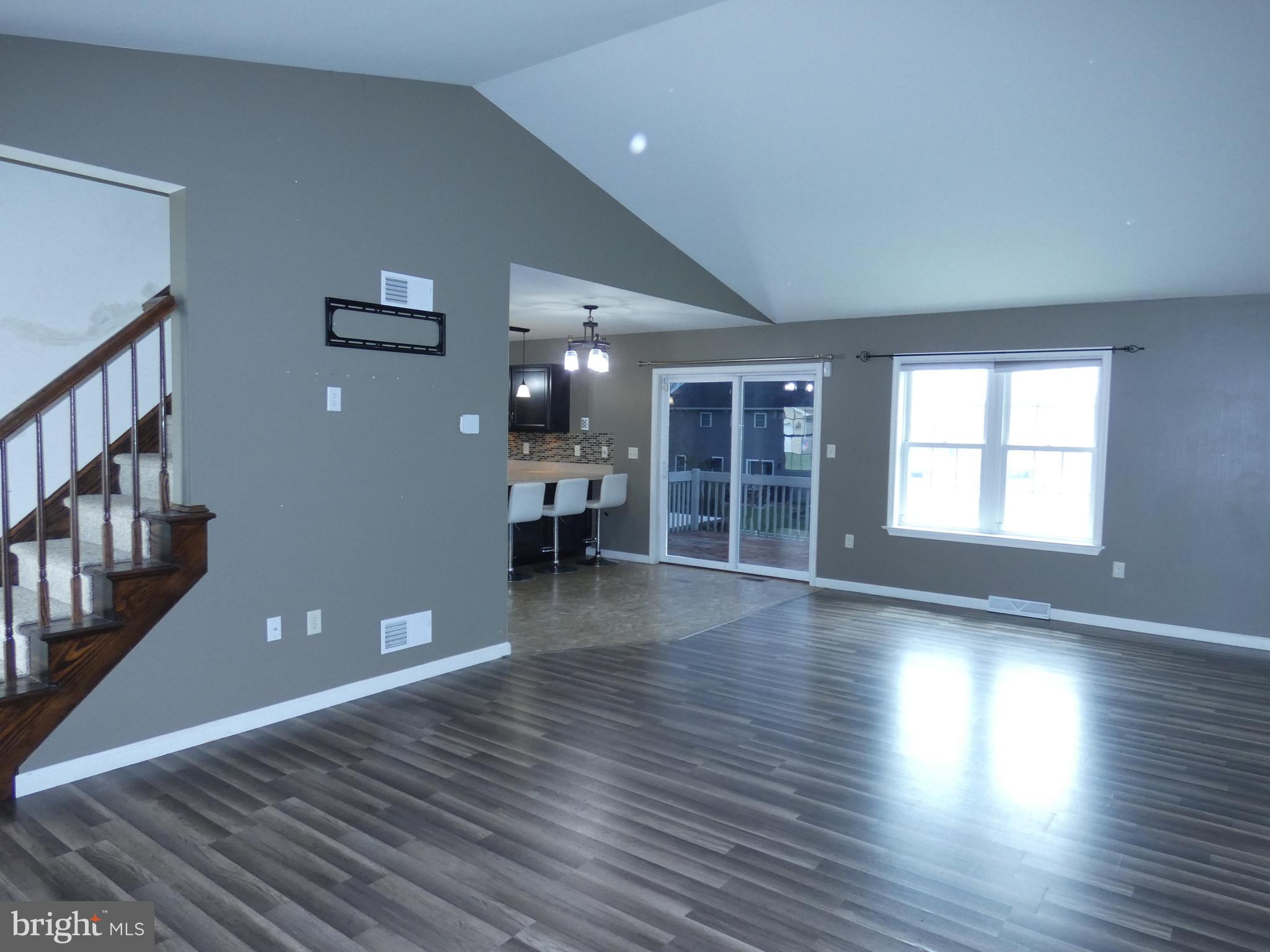 MYERSTOWN - Residential