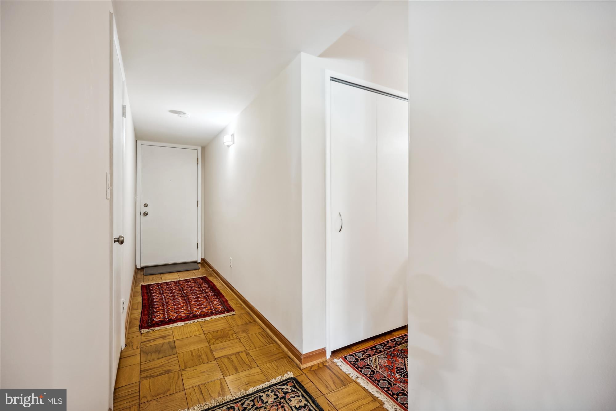 SPRING LAKE GARDEN CONDOMINIUM - Residential