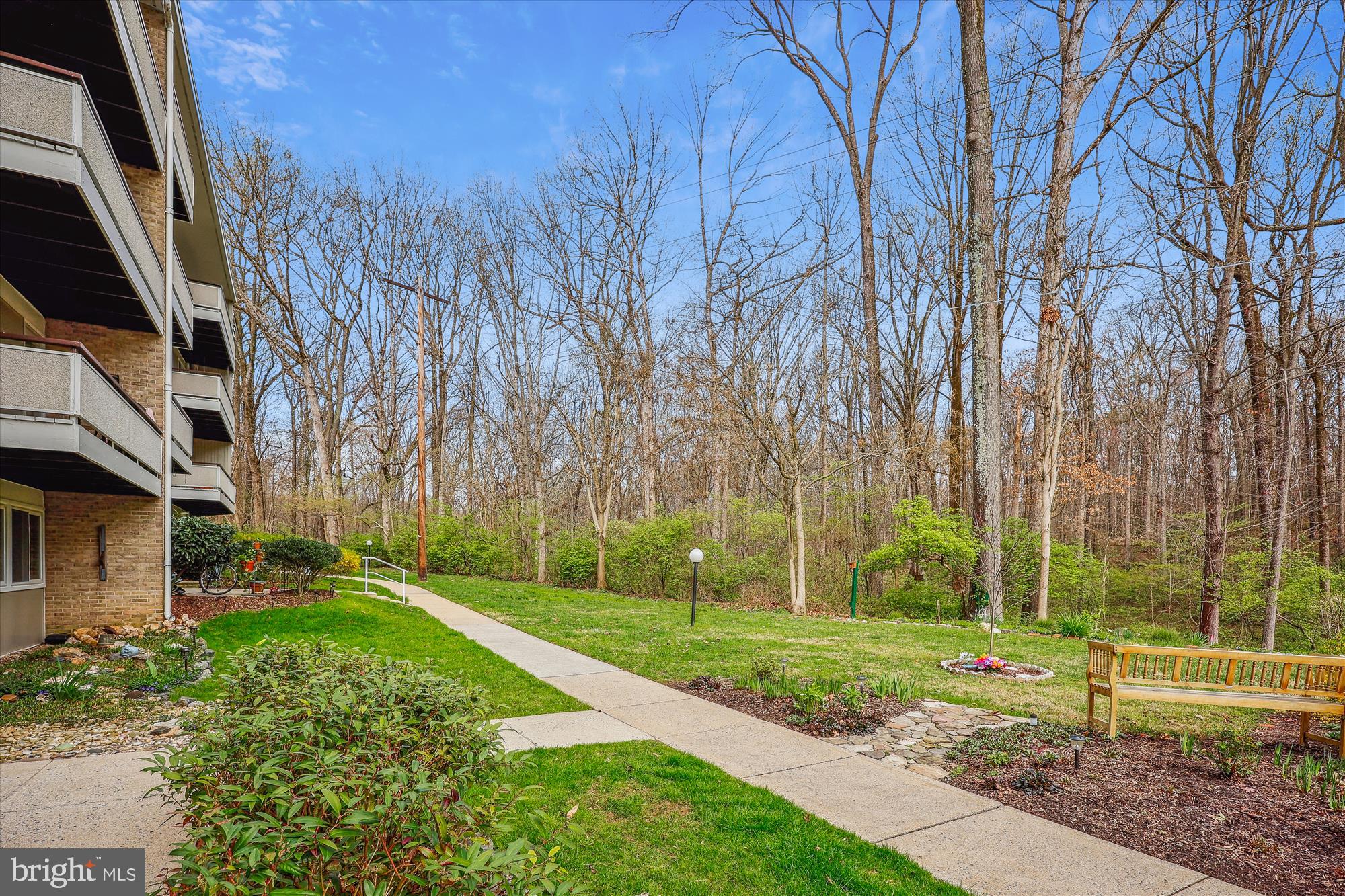 SPRING LAKE GARDEN CONDOMINIUM - Residential