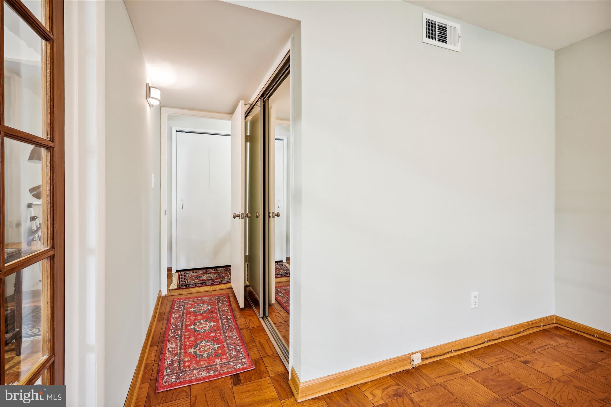 SPRING LAKE GARDEN CONDOMINIUM - Residential