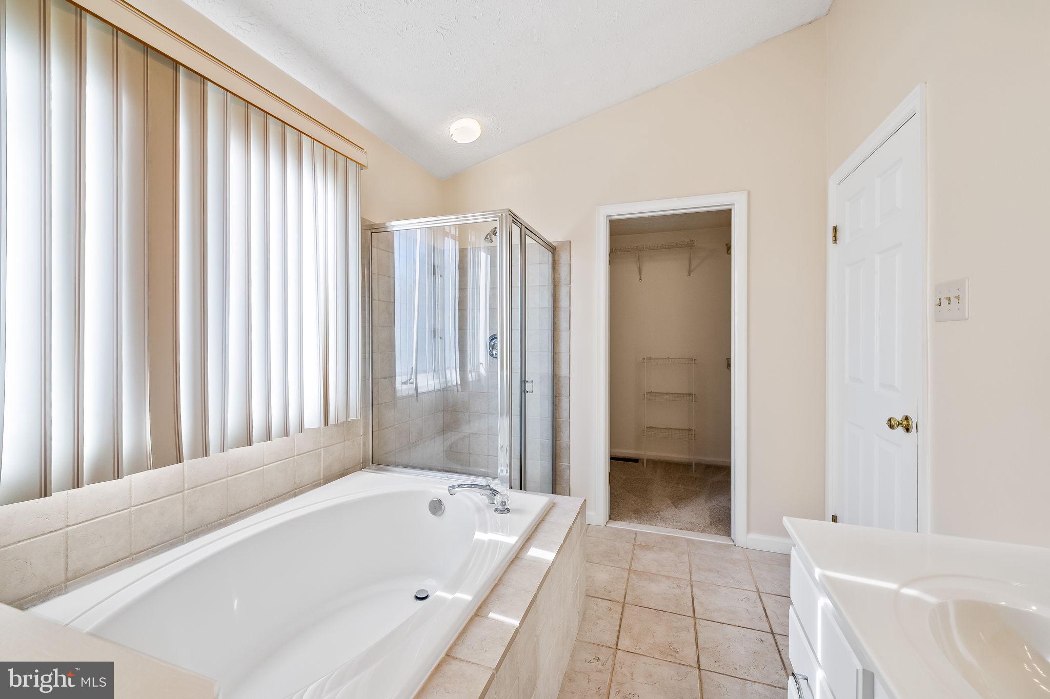 SHEPHERDS GLEN - Residential