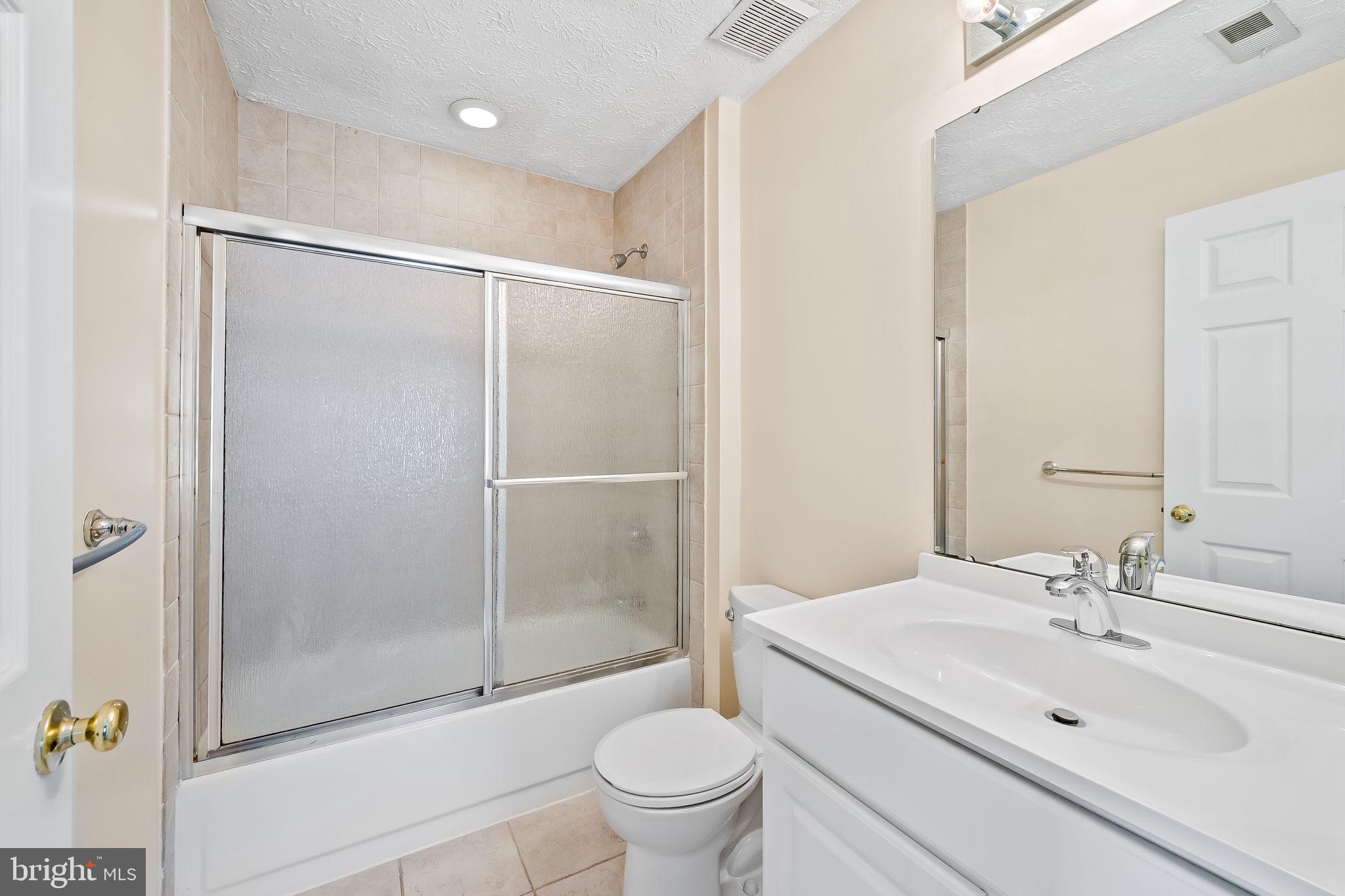 SHEPHERDS GLEN - Residential