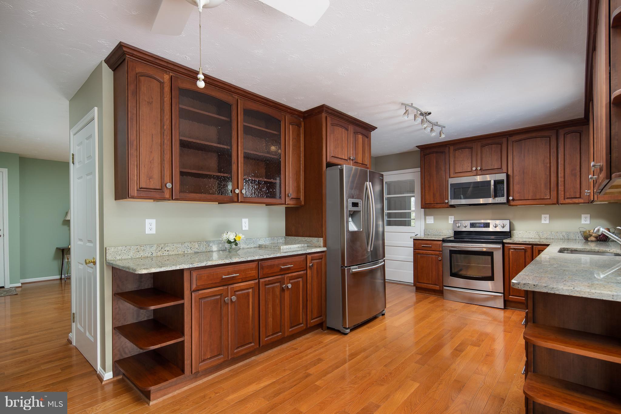 FAIRVIEW HEIGHTS - Residential