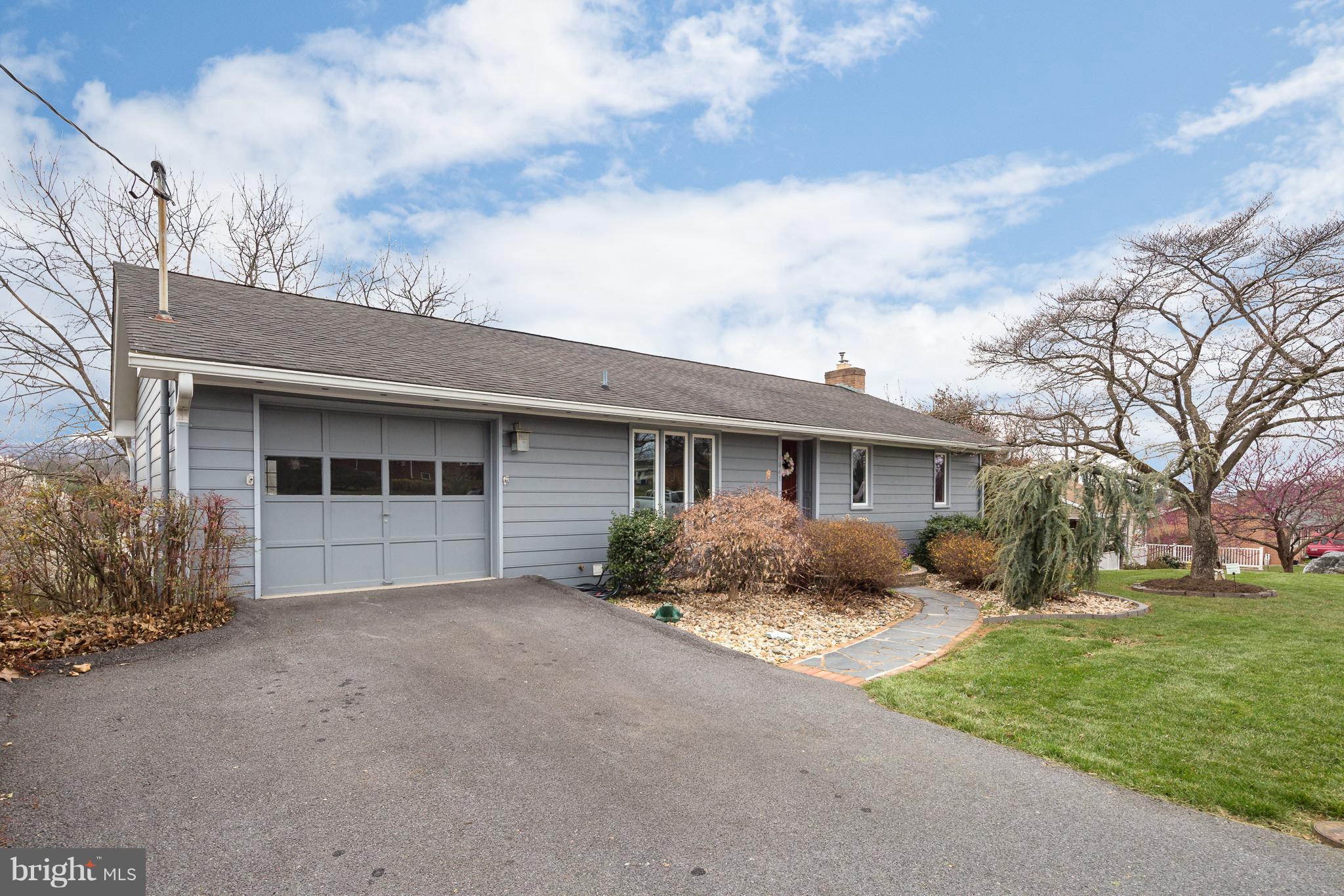 FAIRVIEW HEIGHTS - Residential