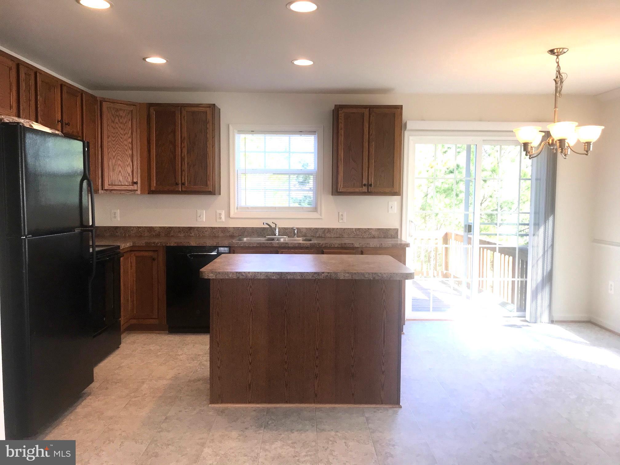 BELMONT WEST - Residential Lease