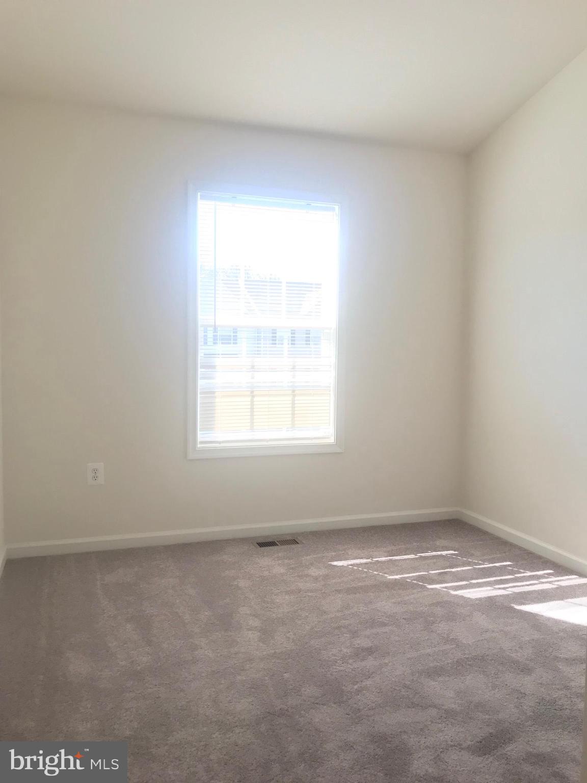 BELMONT WEST - Residential Lease