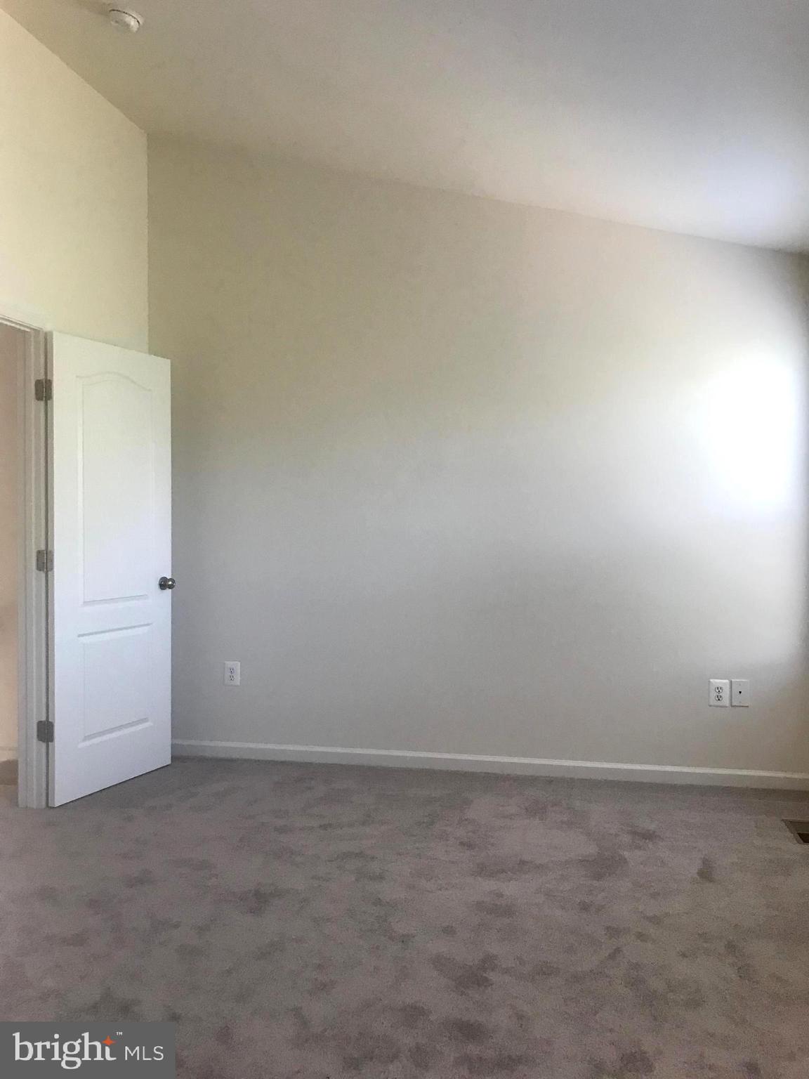 BELMONT WEST - Residential Lease