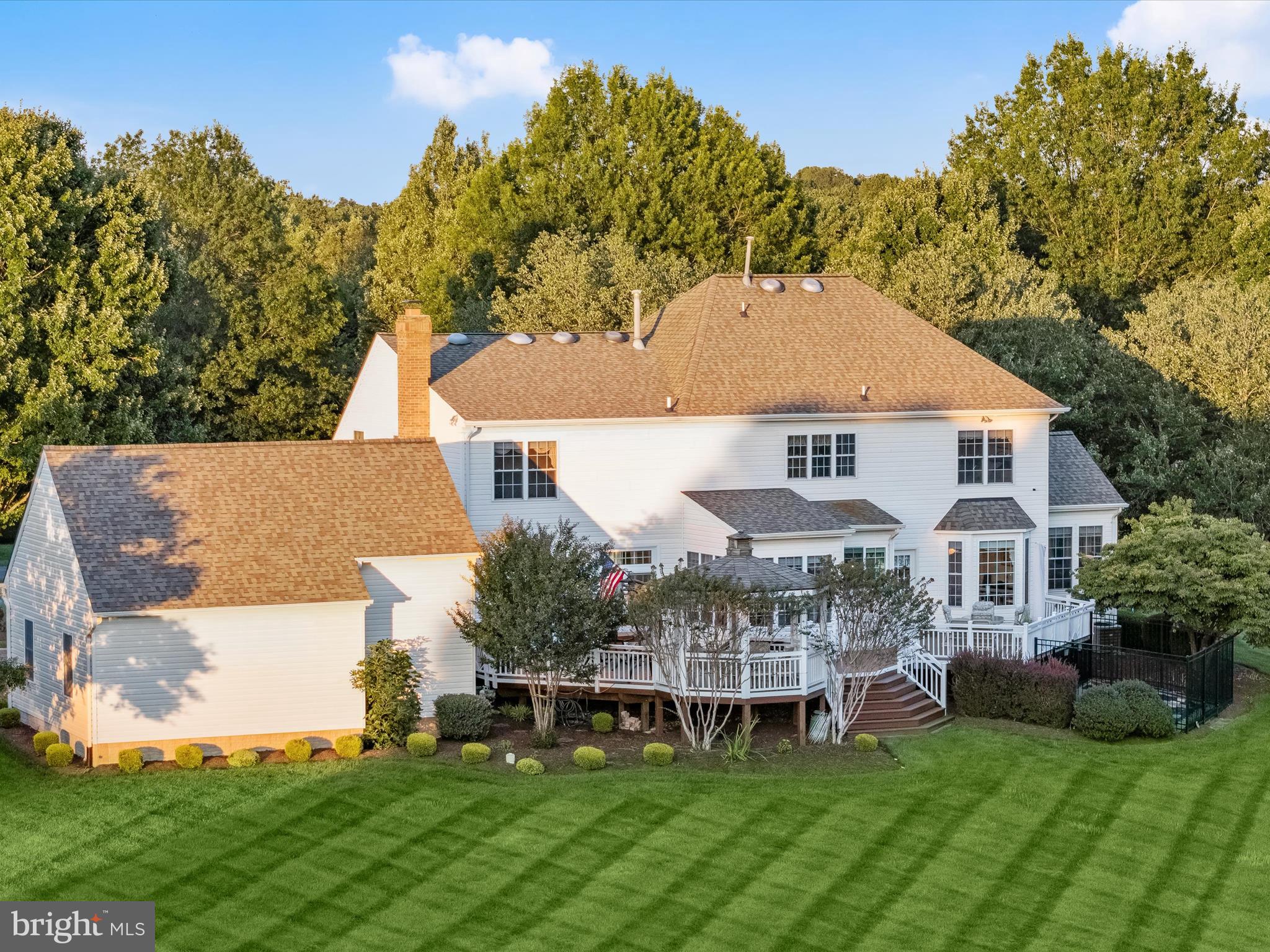 SPRING MEADOWS - Residential