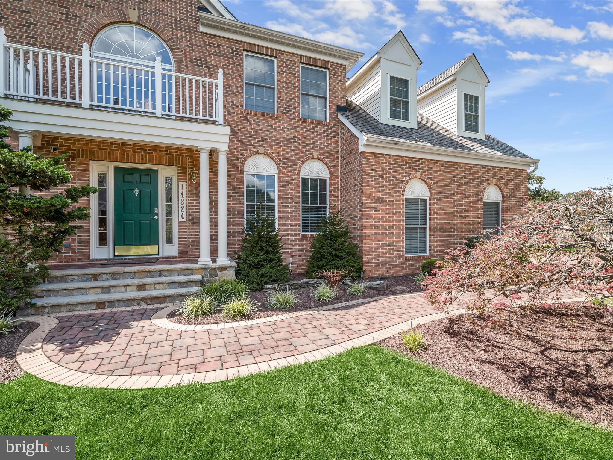 SPRING MEADOWS - Residential