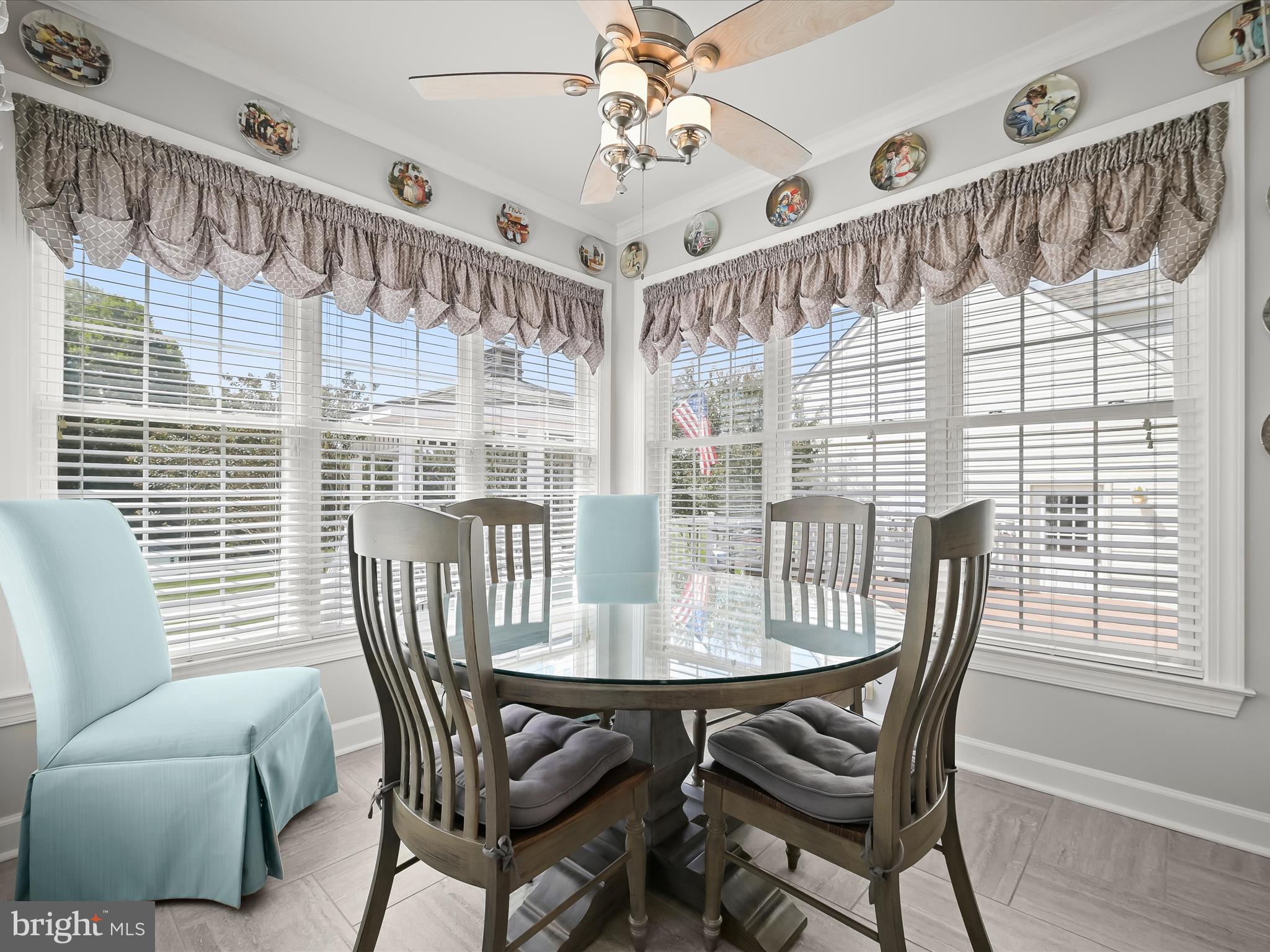 SPRING MEADOWS - Residential