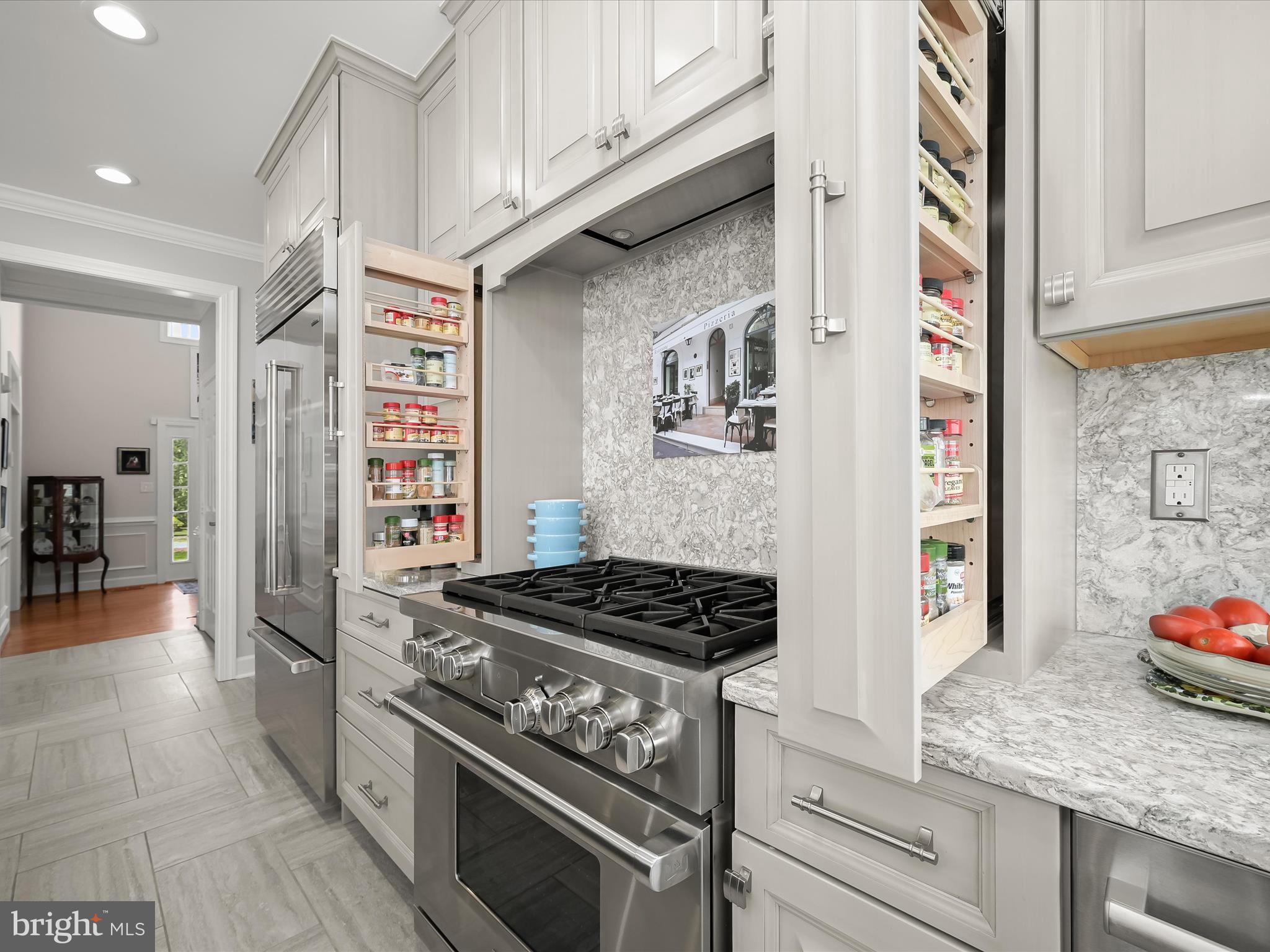 SPRING MEADOWS - Residential