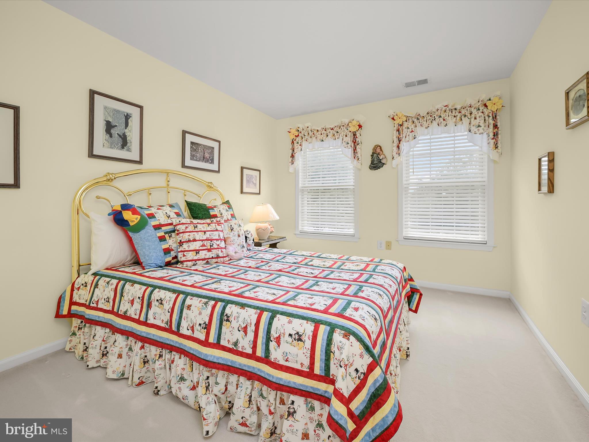 SPRING MEADOWS - Residential