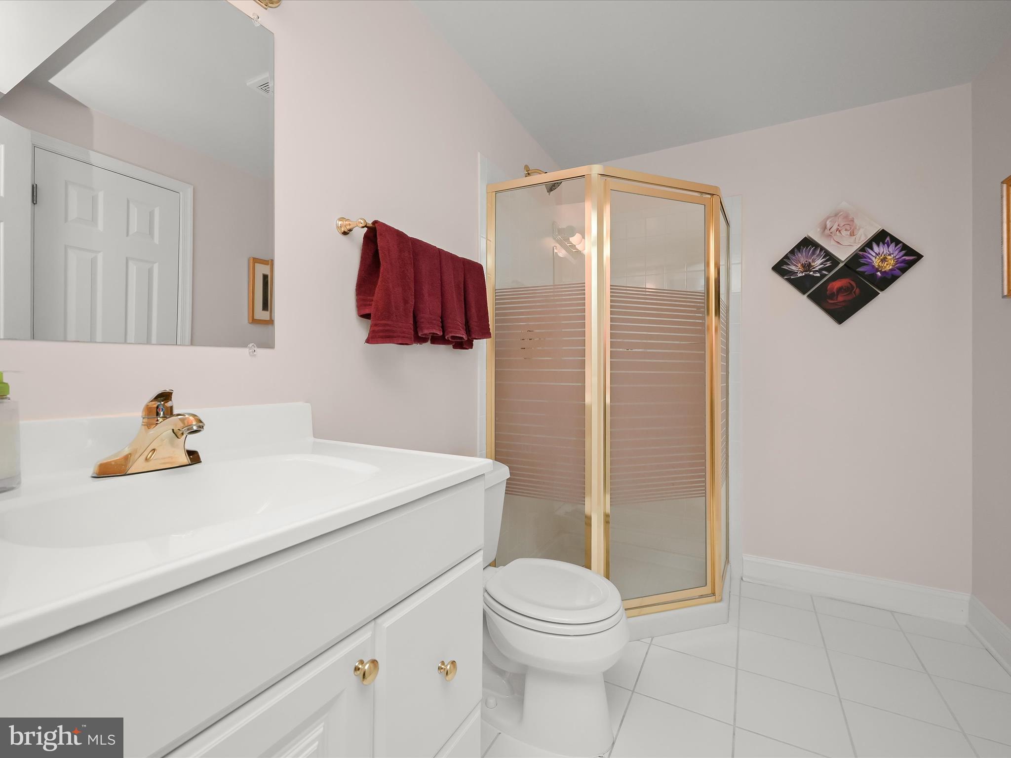 SPRING MEADOWS - Residential