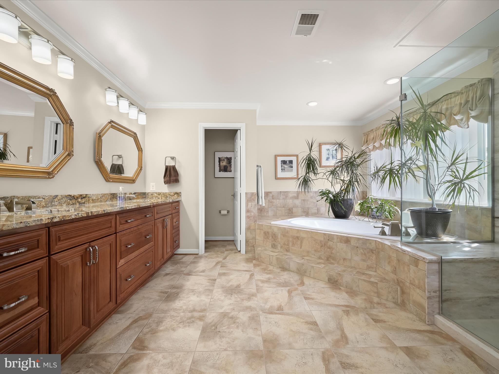 SPRING MEADOWS - Residential