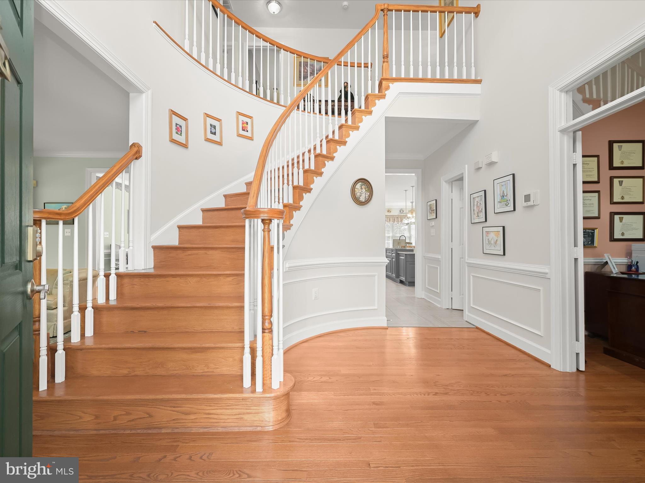 SPRING MEADOWS - Residential