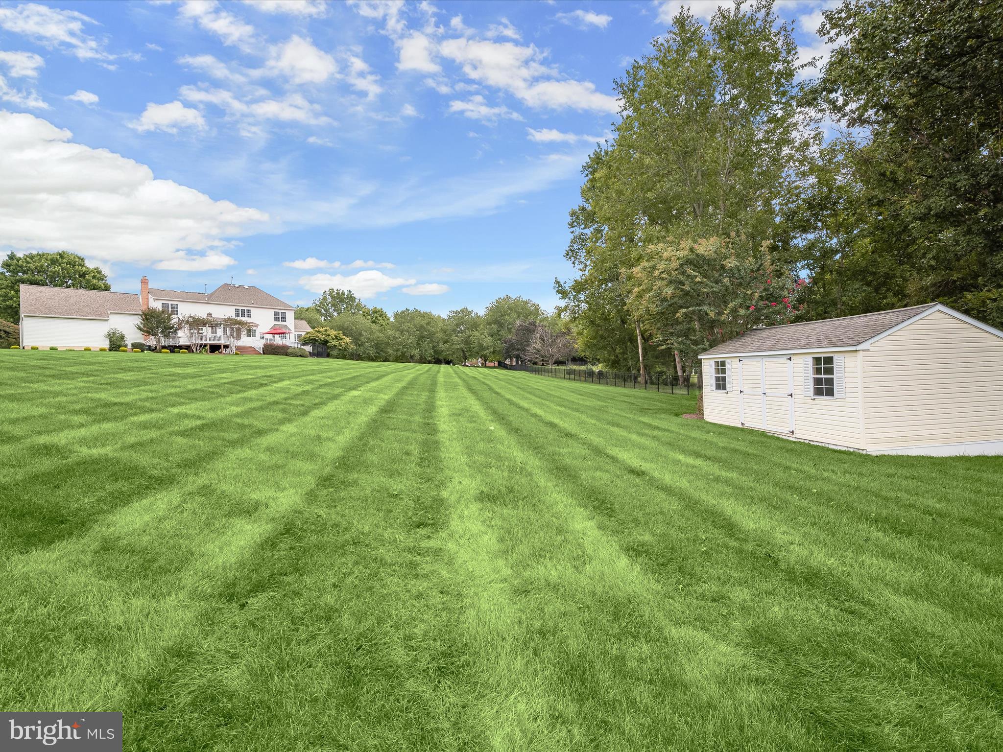 SPRING MEADOWS - Residential