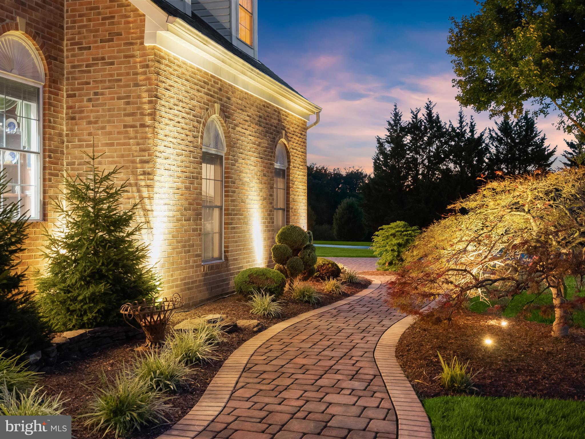 SPRING MEADOWS - Residential