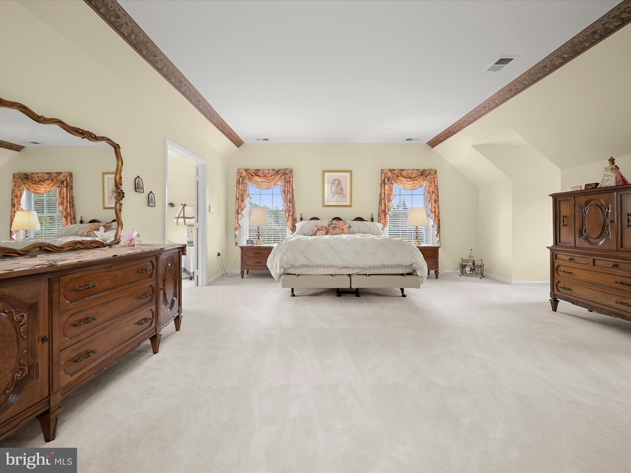 SPRING MEADOWS - Residential