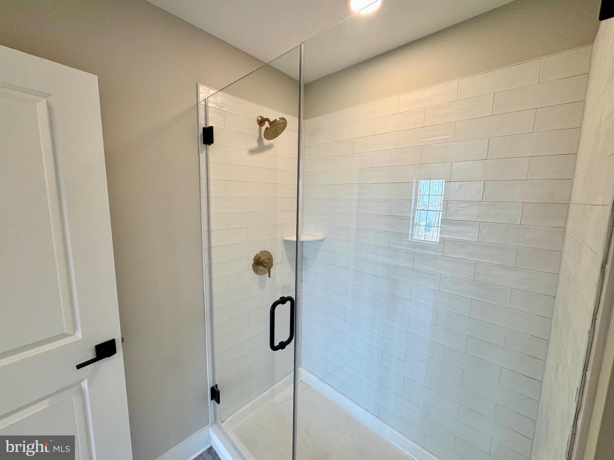 KENT ISLAND ESTATES - Residential