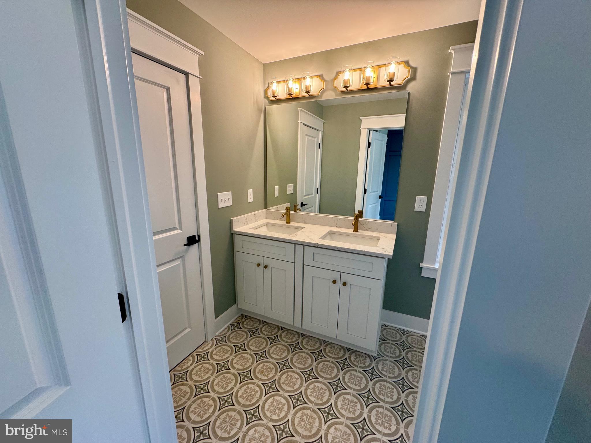 KENT ISLAND ESTATES - Residential