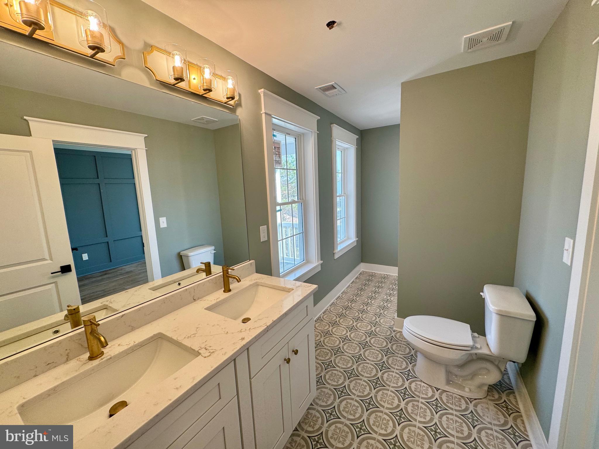 KENT ISLAND ESTATES - Residential