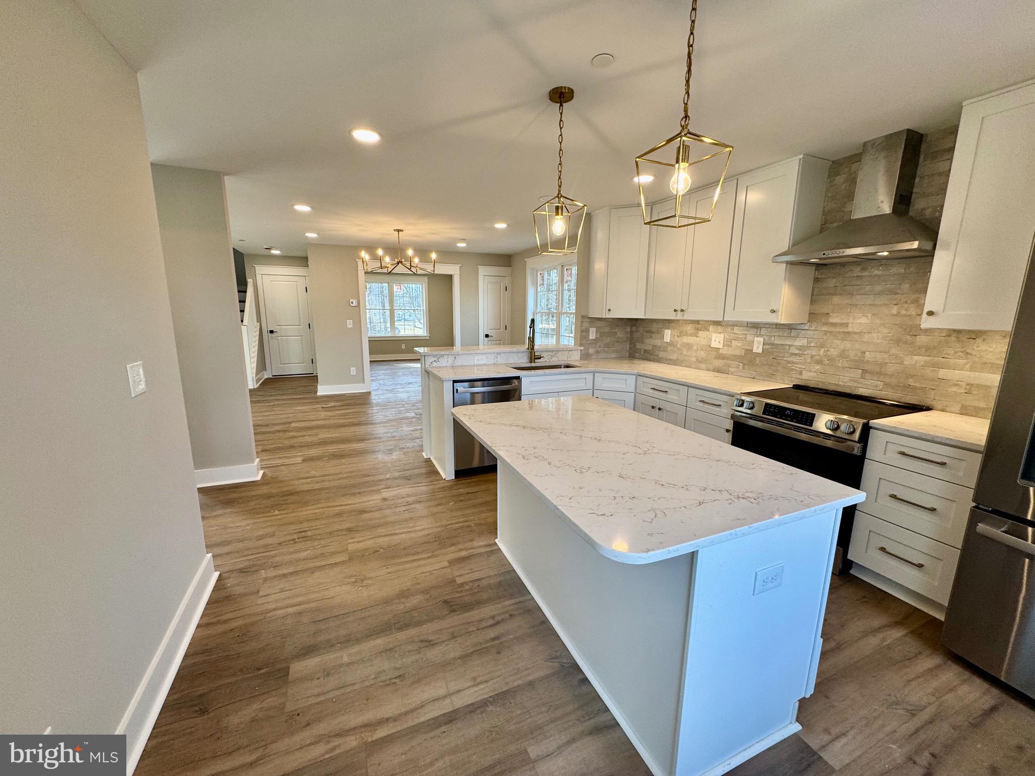 KENT ISLAND ESTATES - Residential