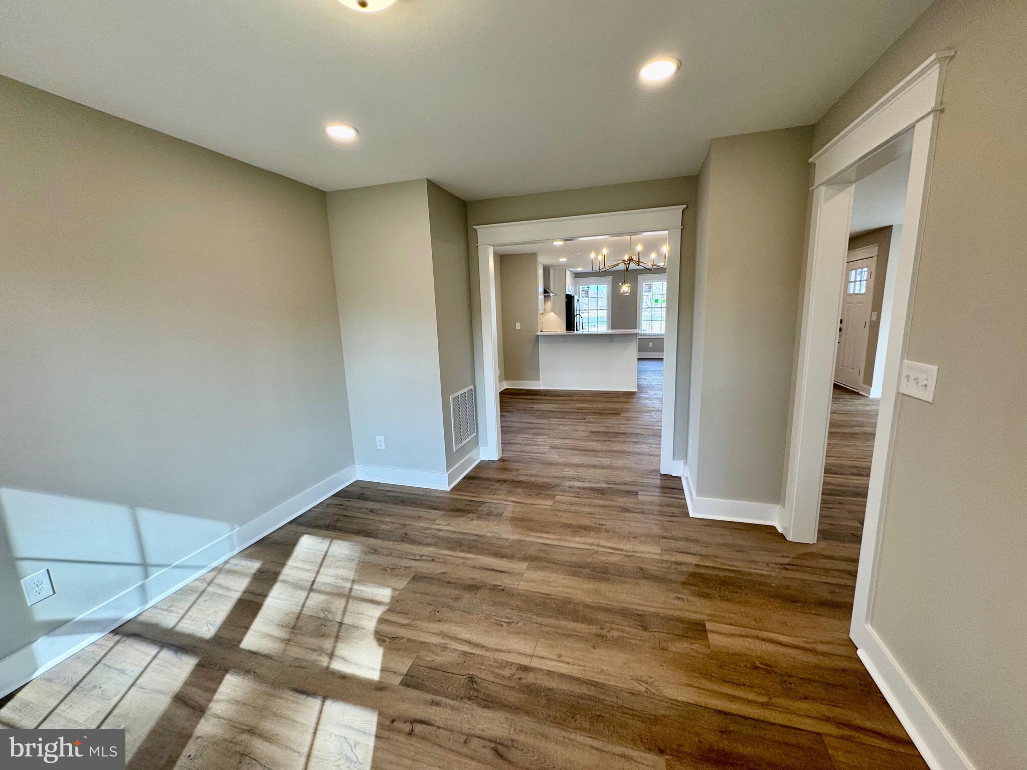 KENT ISLAND ESTATES - Residential