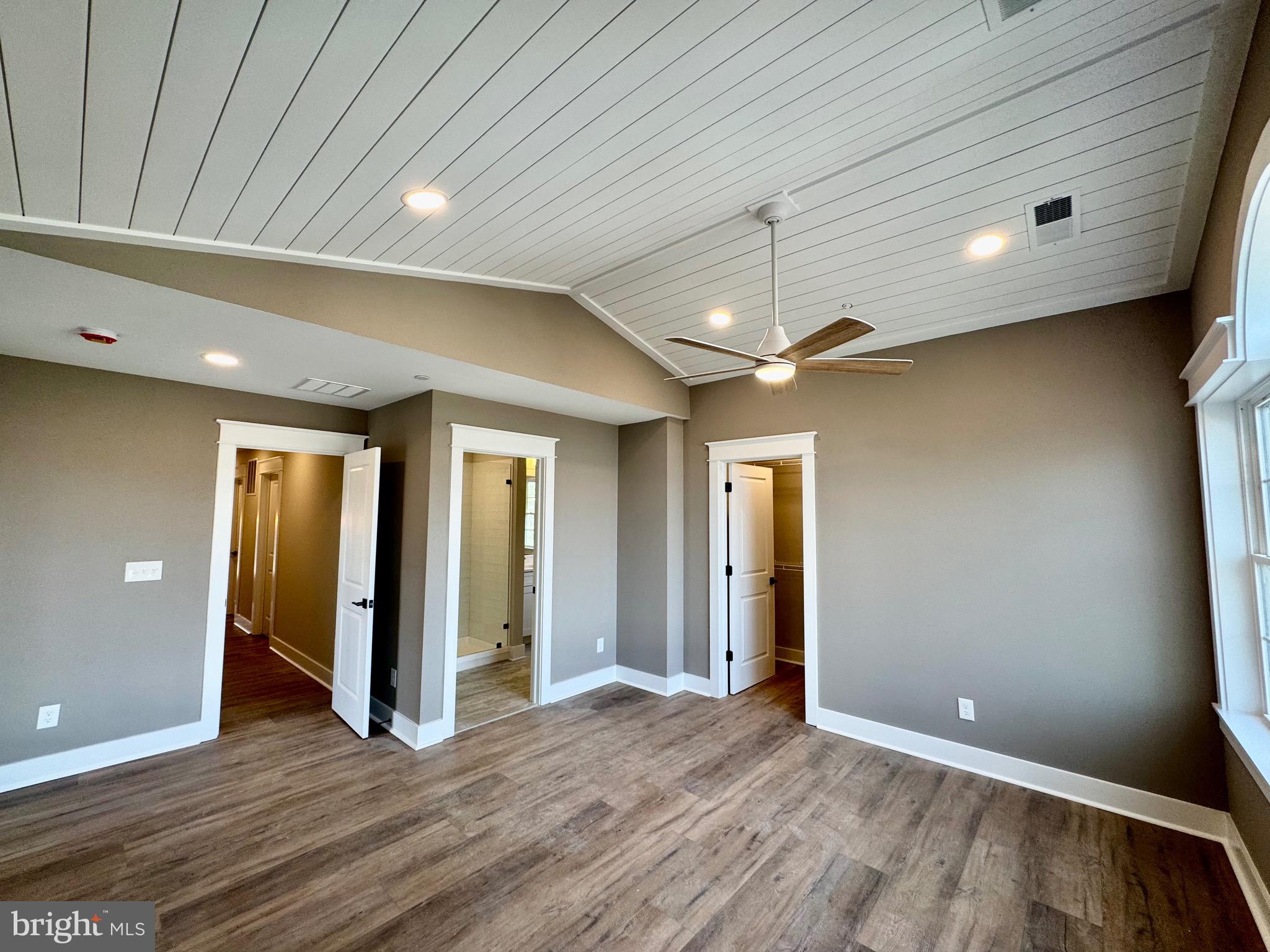 KENT ISLAND ESTATES - Residential