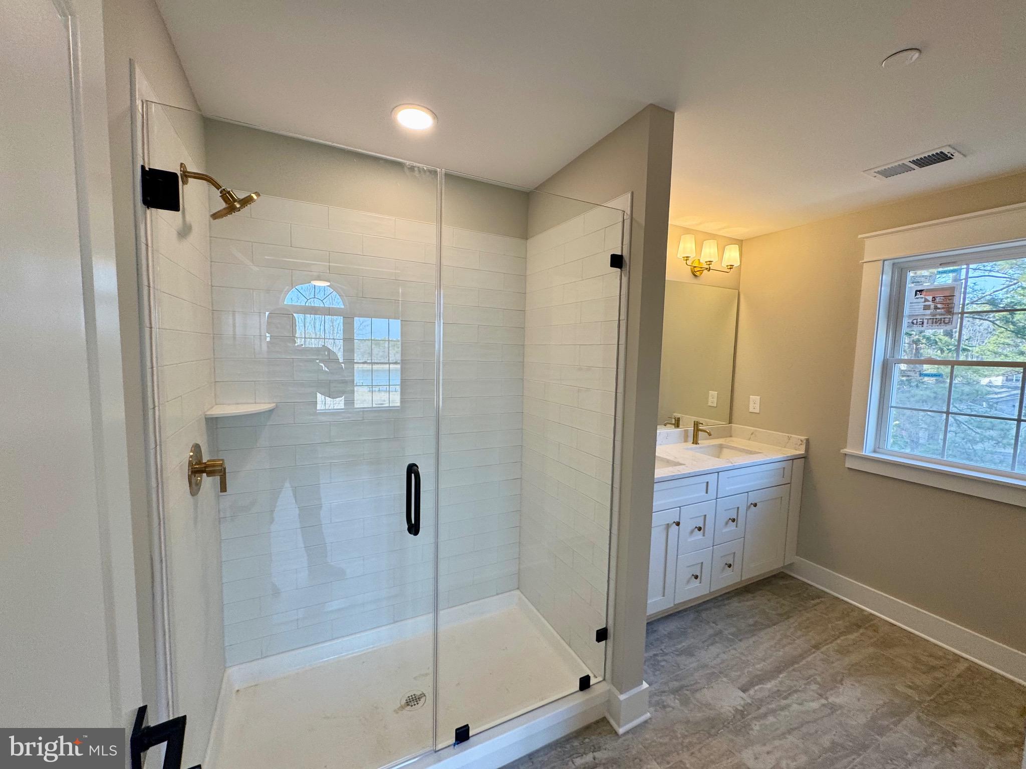 KENT ISLAND ESTATES - Residential