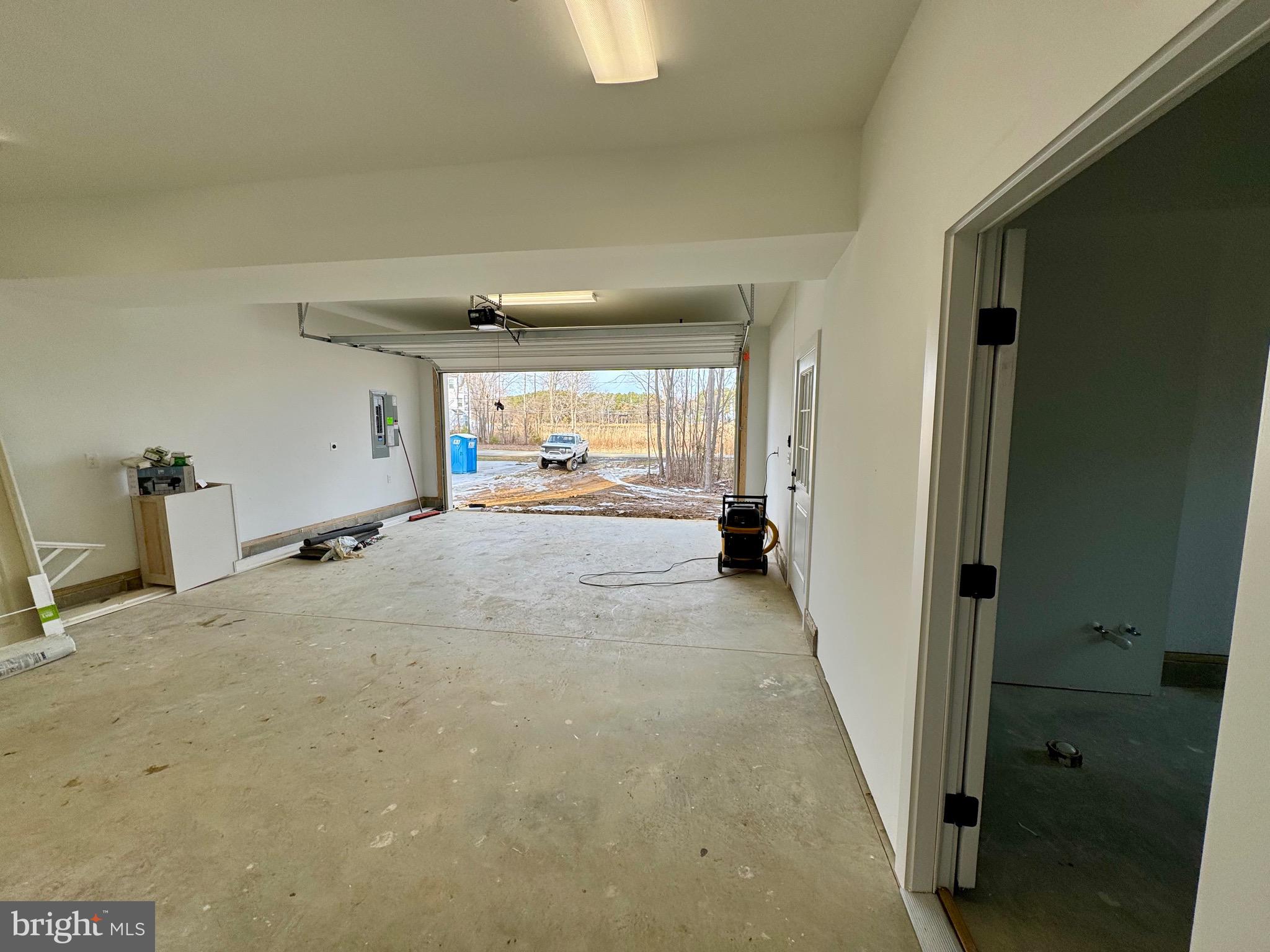 KENT ISLAND ESTATES - Residential