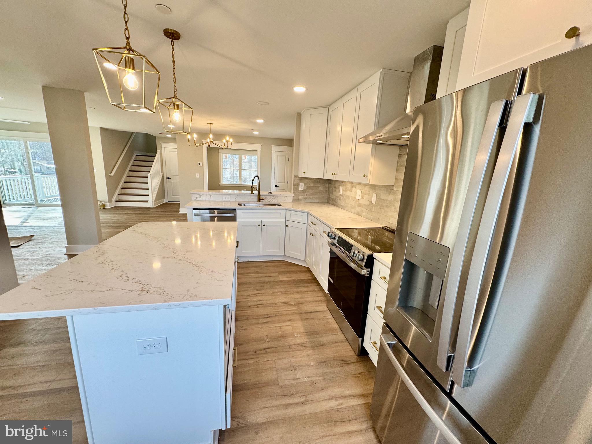 KENT ISLAND ESTATES - Residential