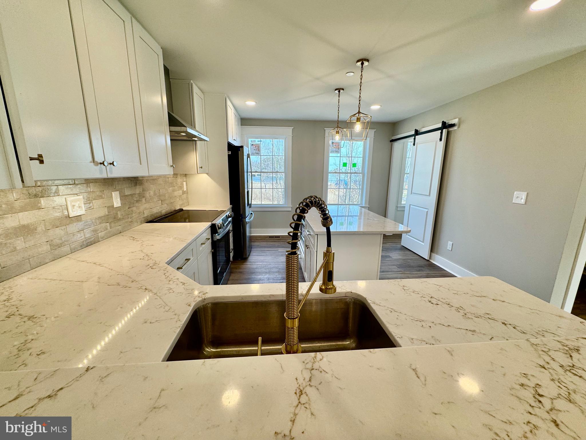 KENT ISLAND ESTATES - Residential