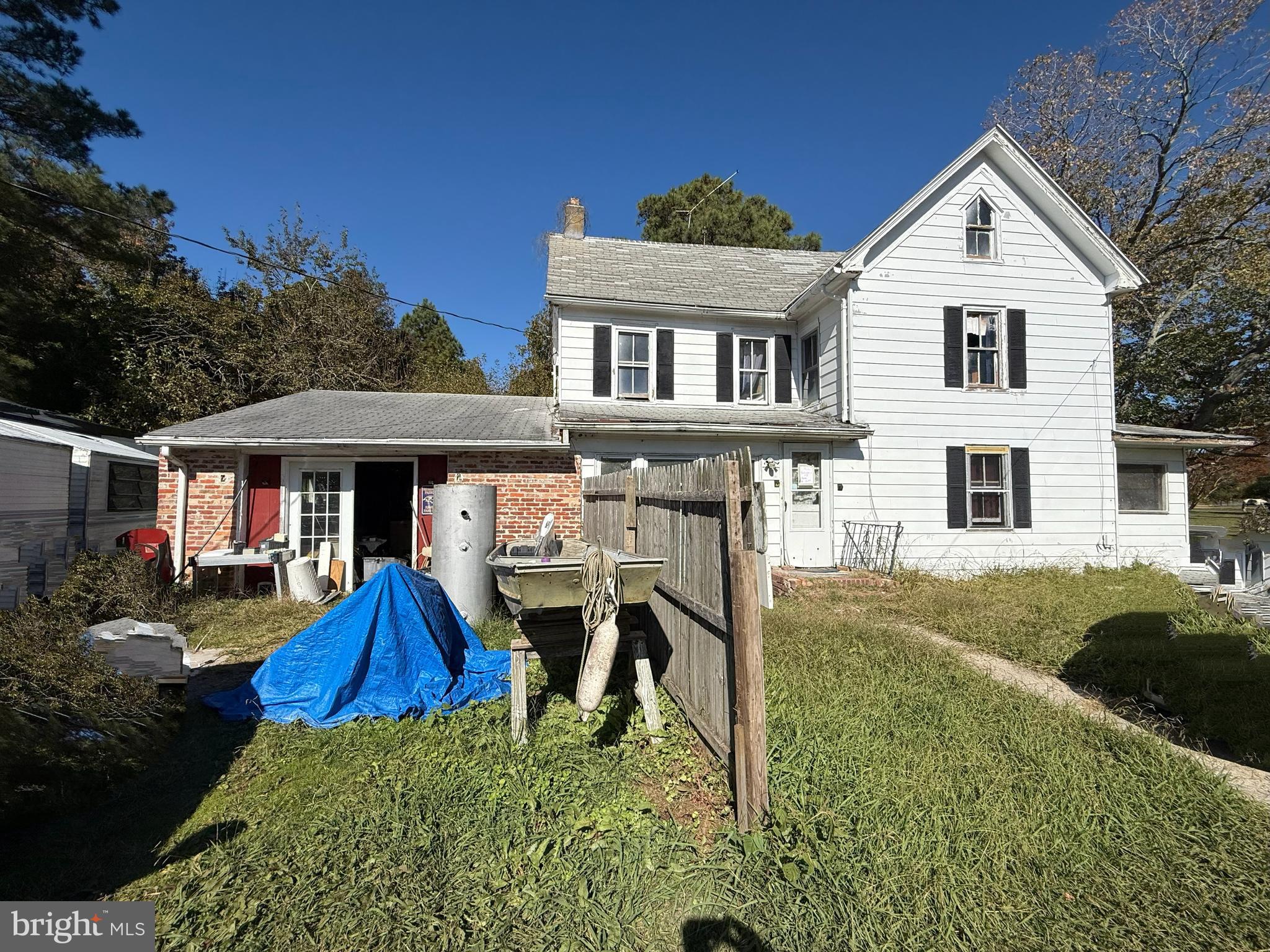 27114 CRISFIELD MARION