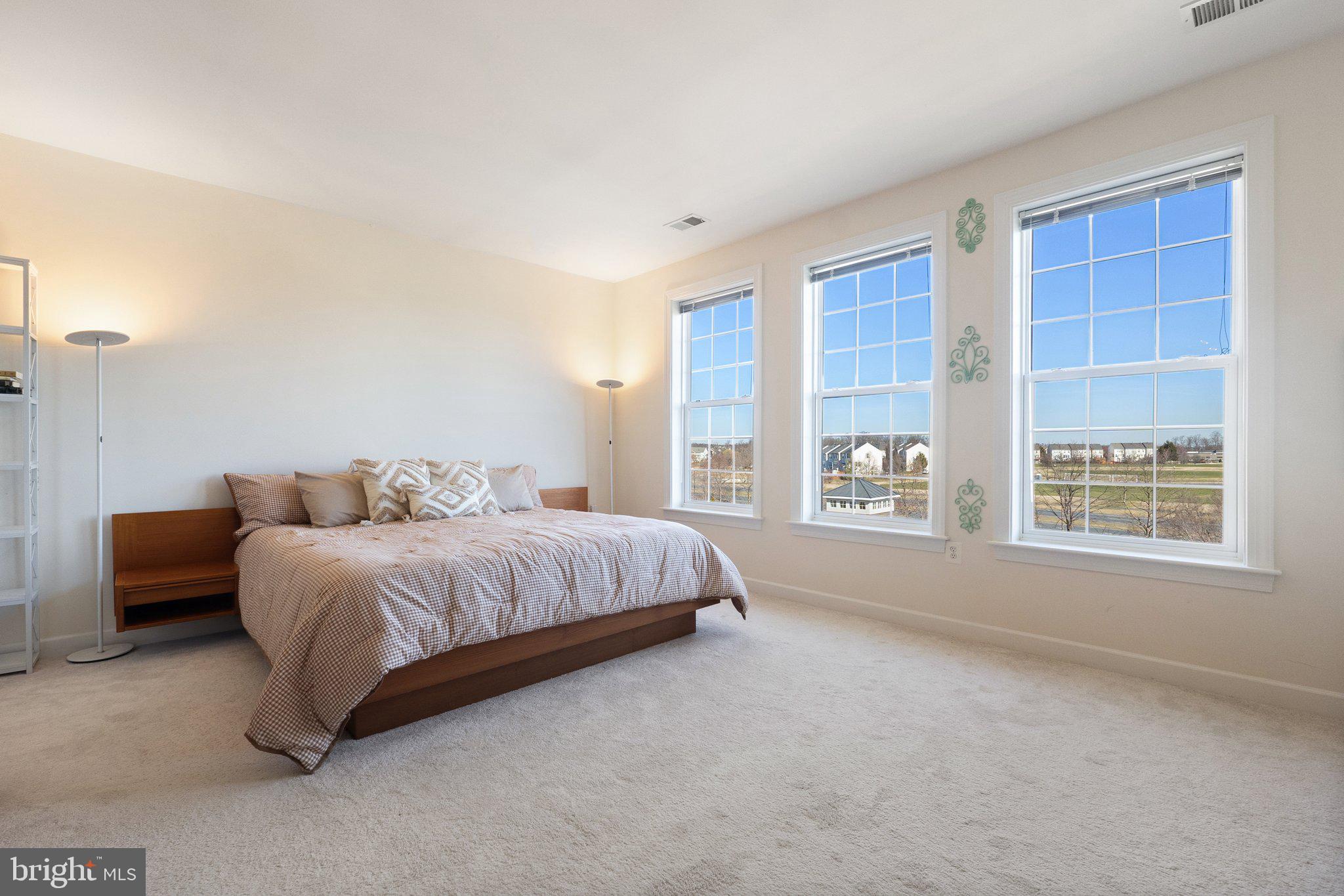 K HOVNANIAN FOUR SEASONS - Residential