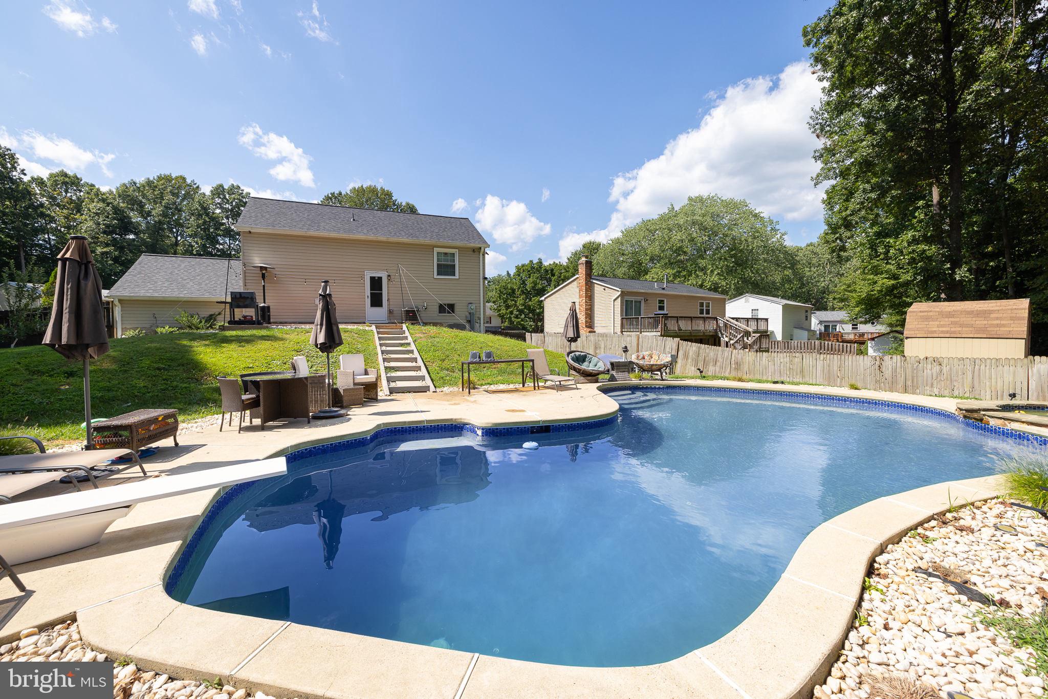 DALE CITY - Residential