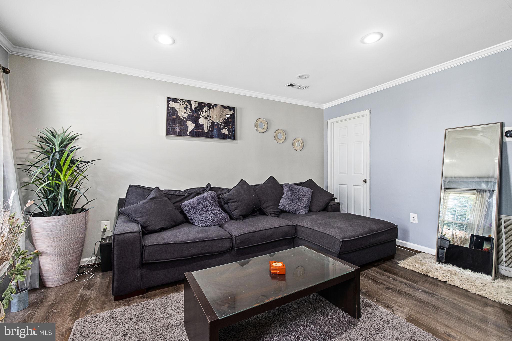 DALE CITY - Residential