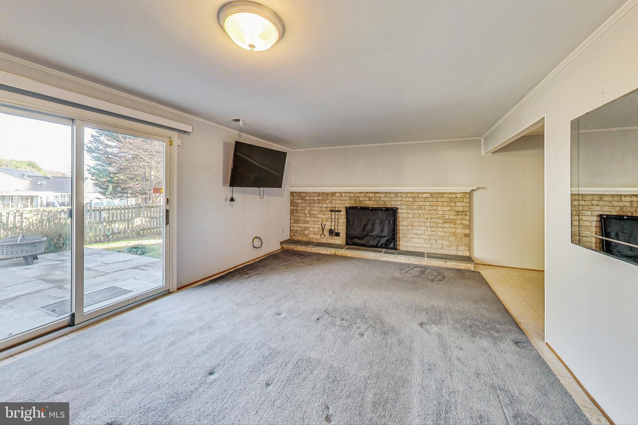 MILL CRK TOWNE EAST - Residential Lease