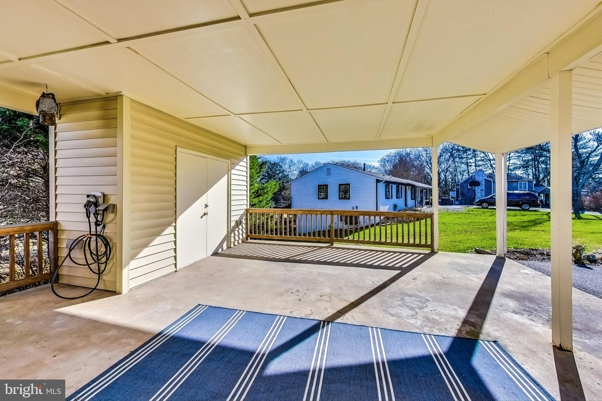 MILL CRK TOWNE EAST - Residential Lease