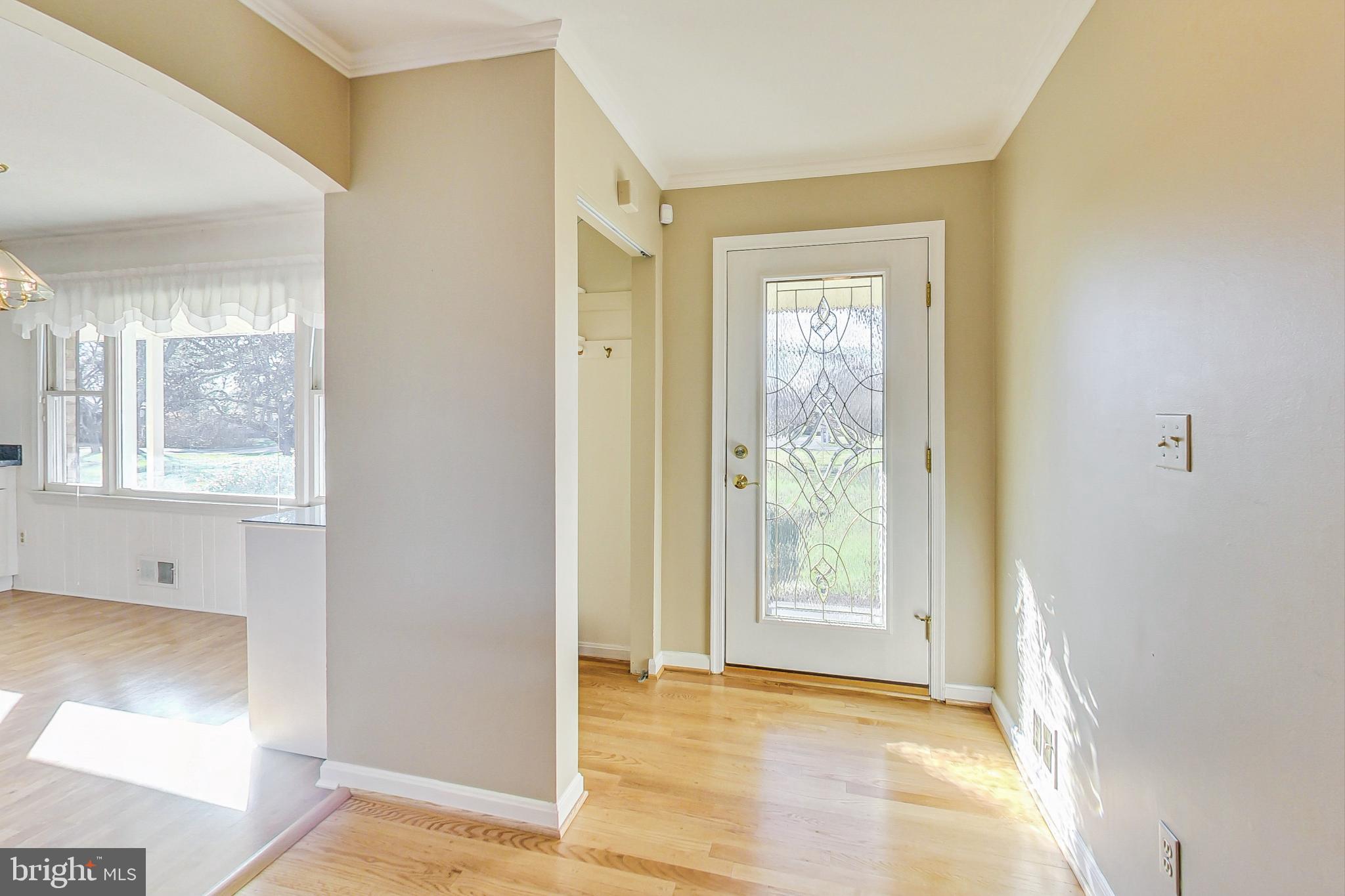 MILL CRK TOWNE EAST - Residential Lease