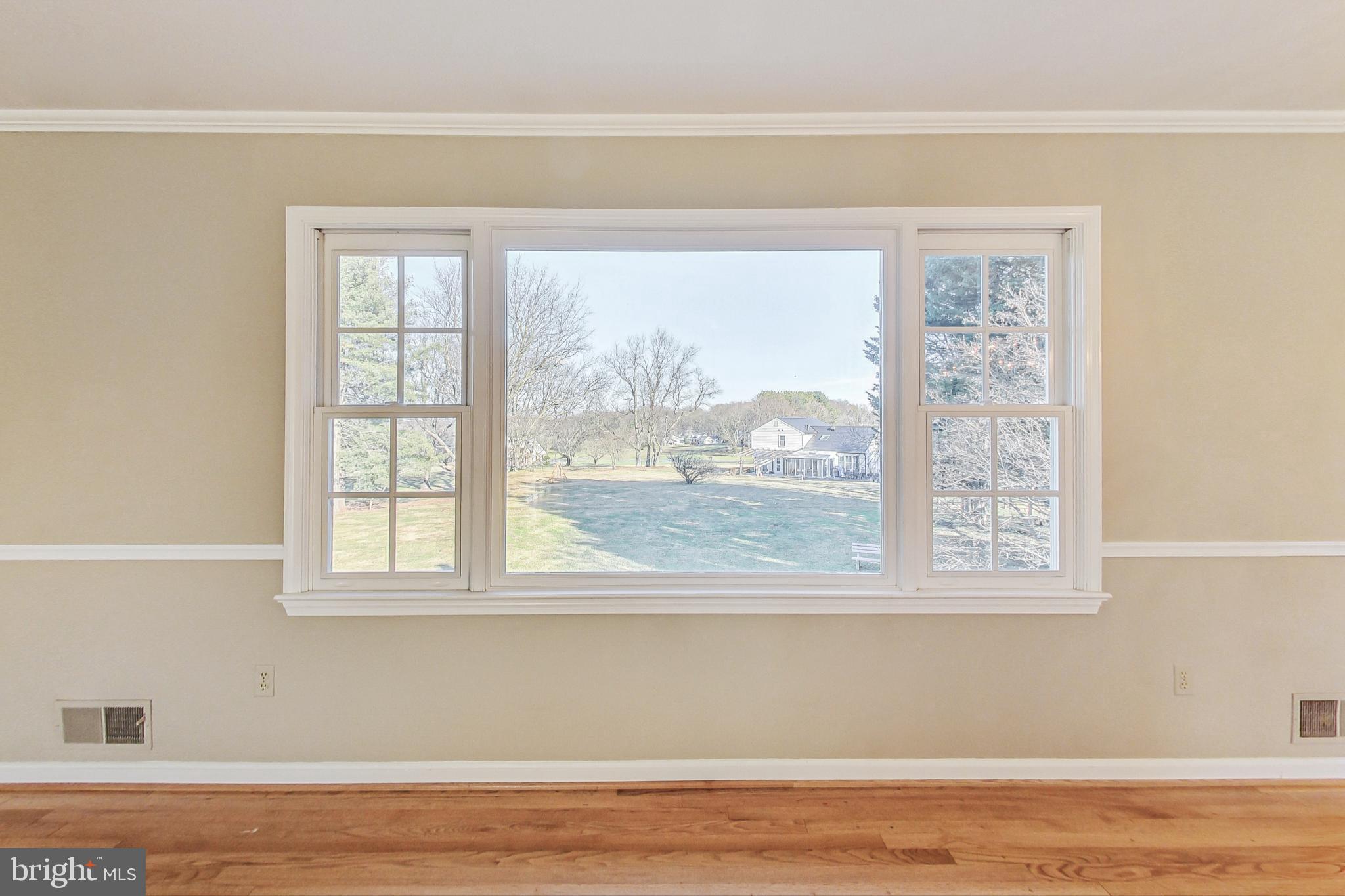 MILL CRK TOWNE EAST - Residential Lease