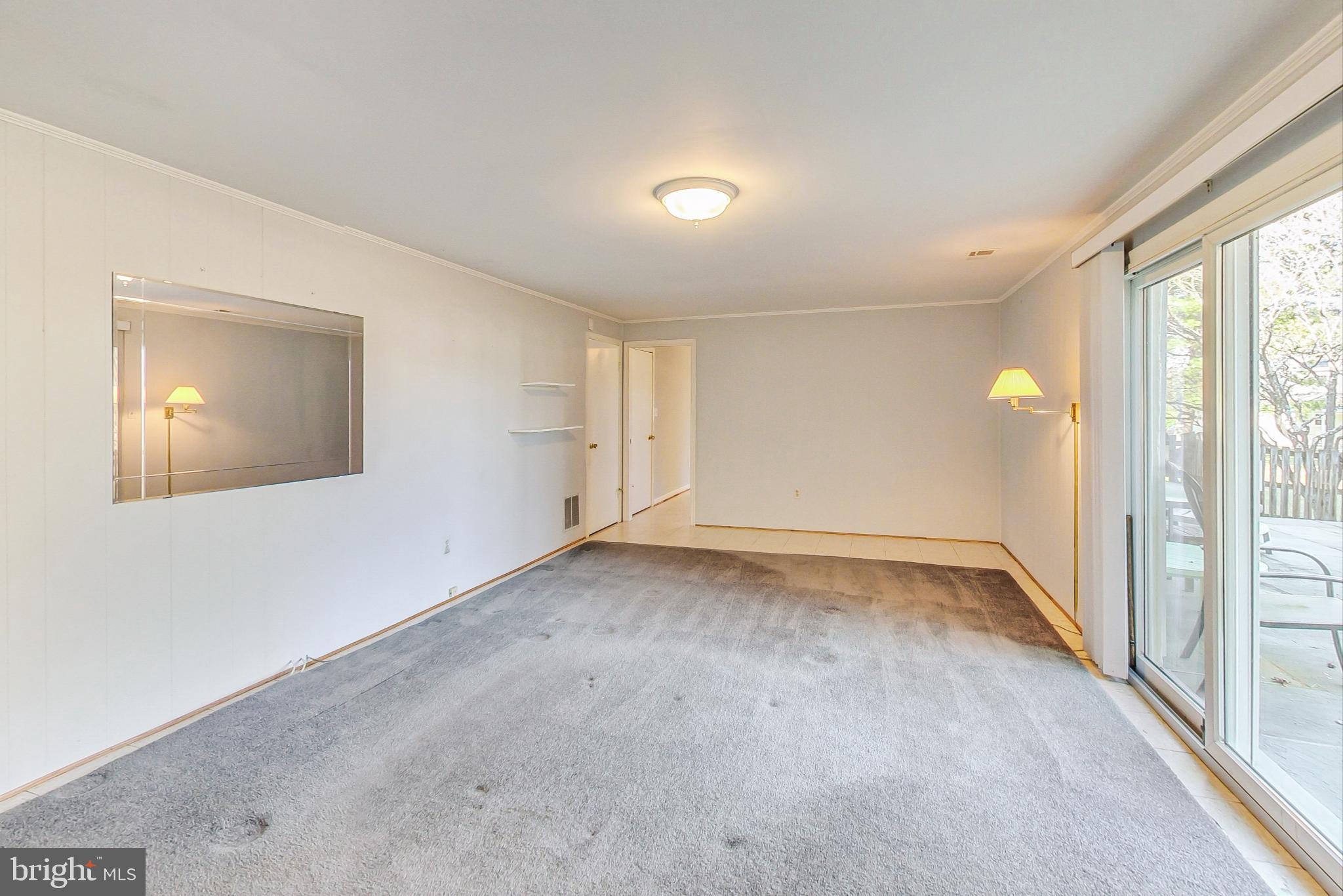 MILL CRK TOWNE EAST - Residential Lease