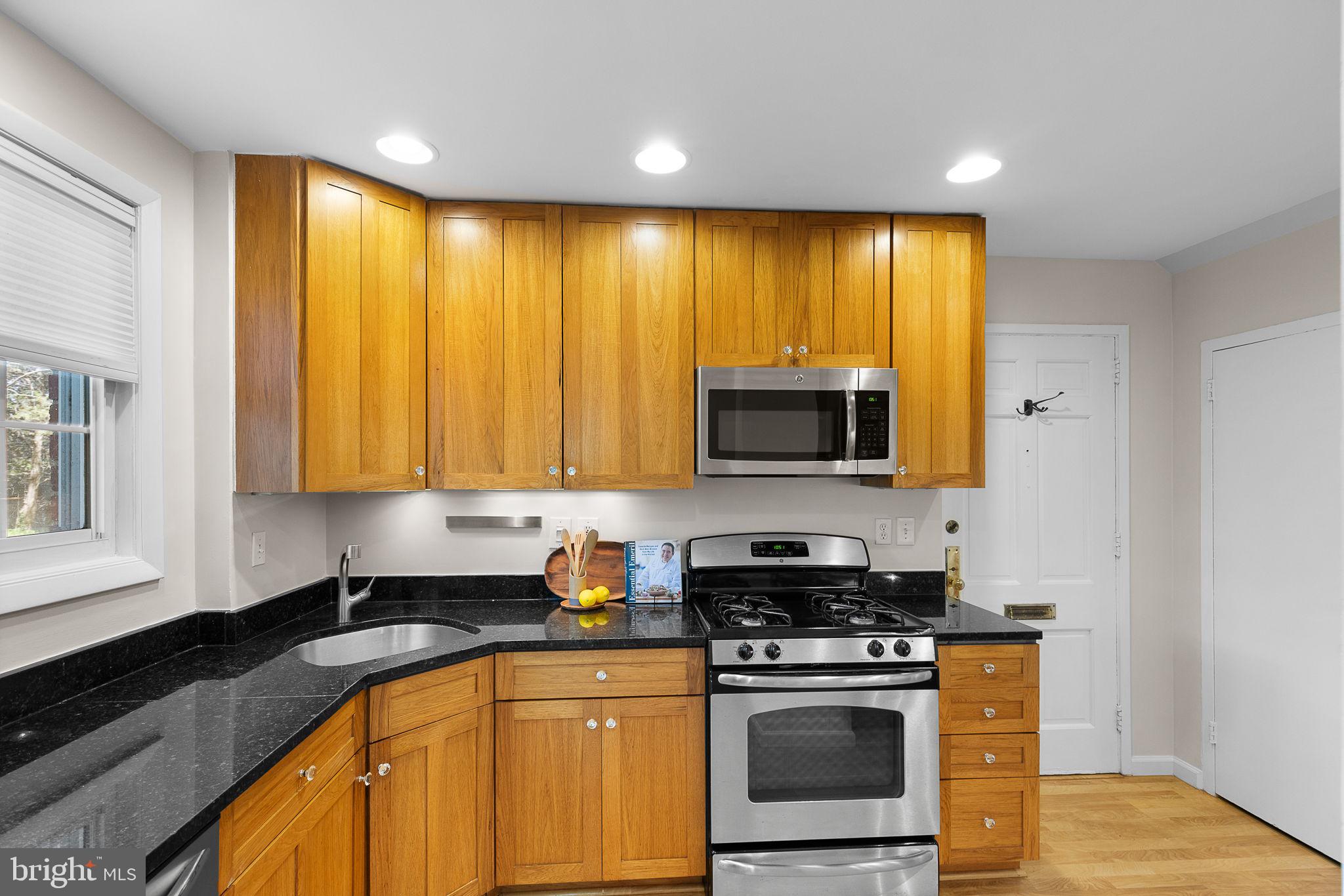 3542 MARTHA CUSTIS DRIVE