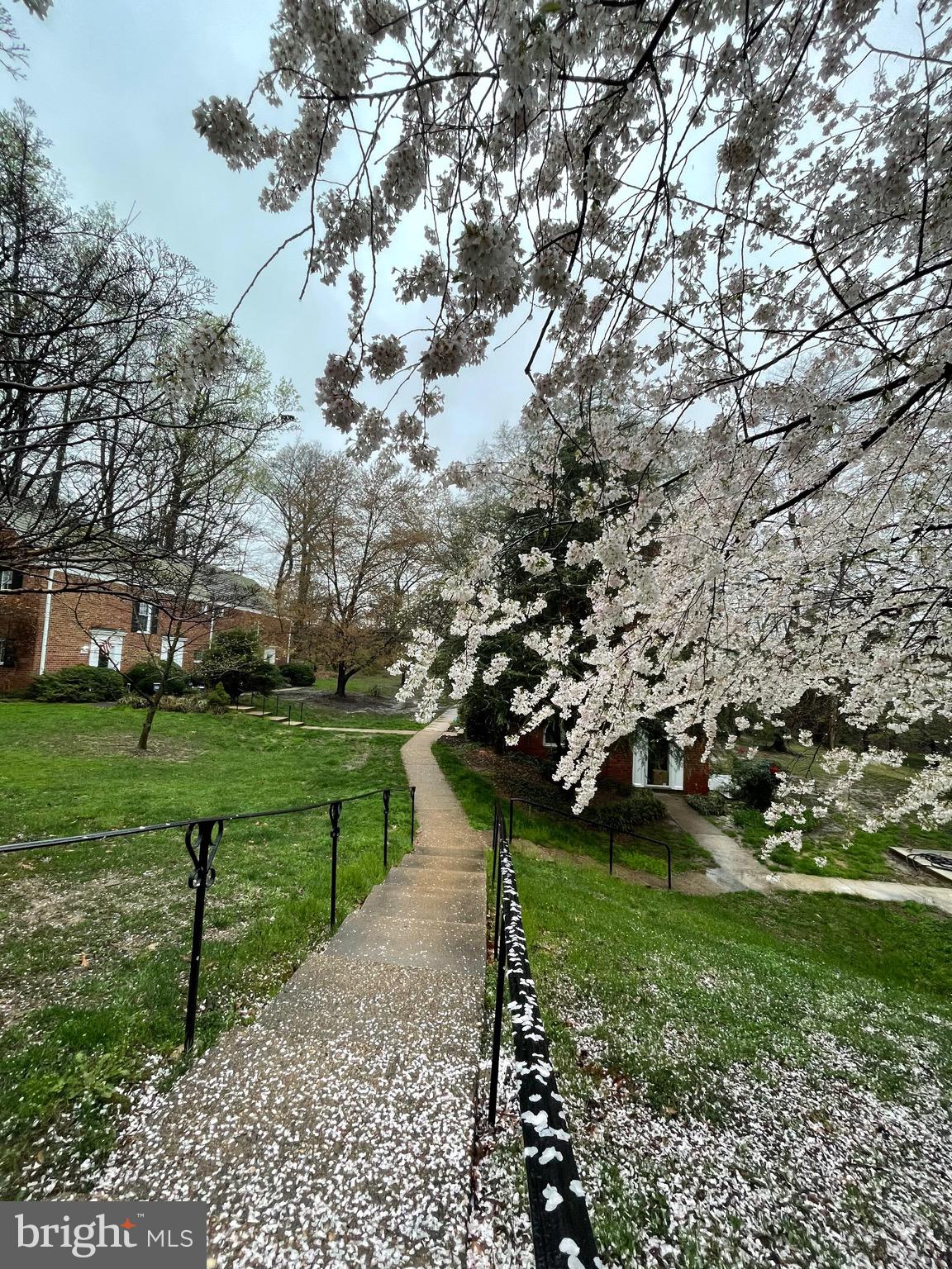 PARKFAIRFAX - Residential