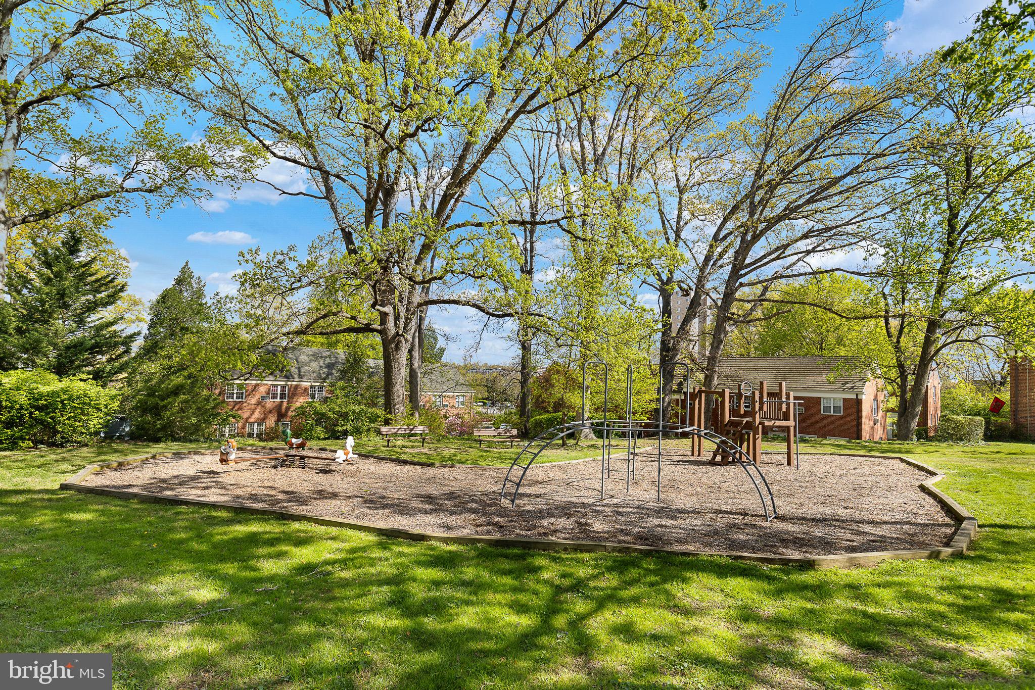 PARKFAIRFAX - Residential