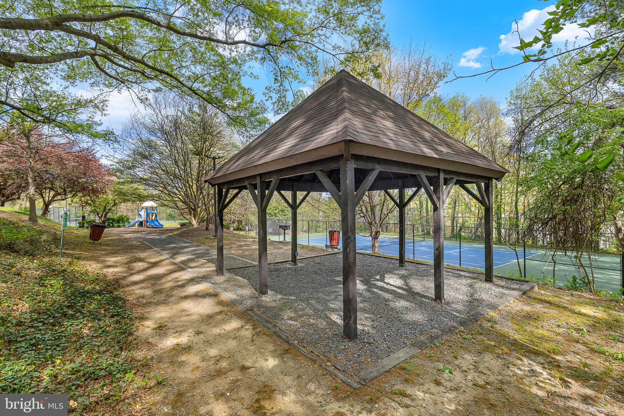 PARKFAIRFAX - Residential