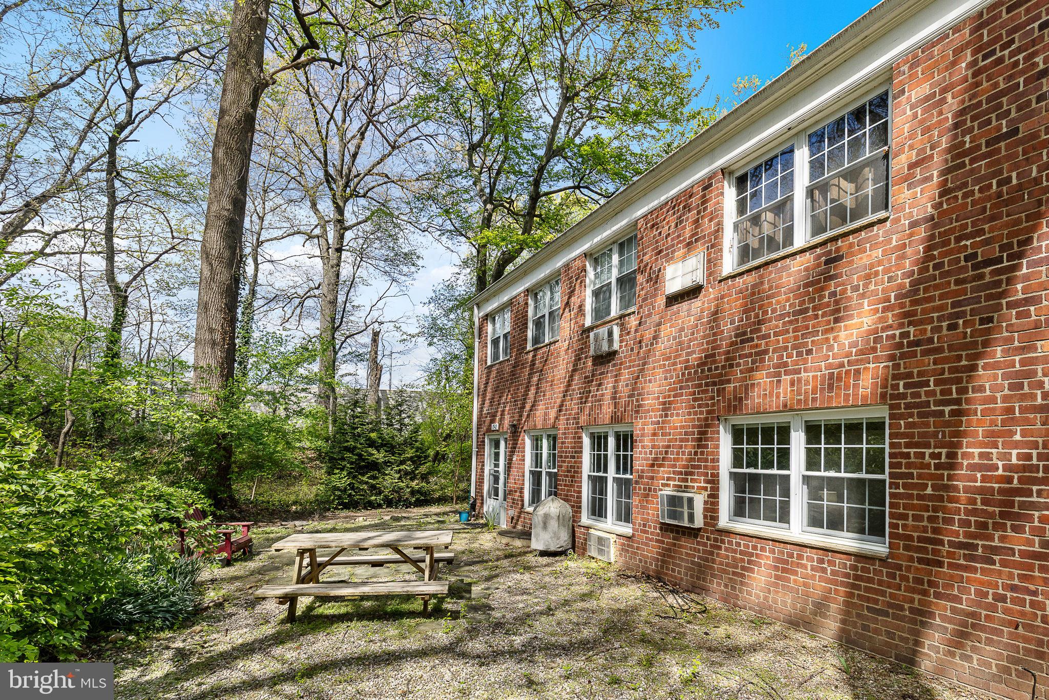 PARKFAIRFAX - Residential